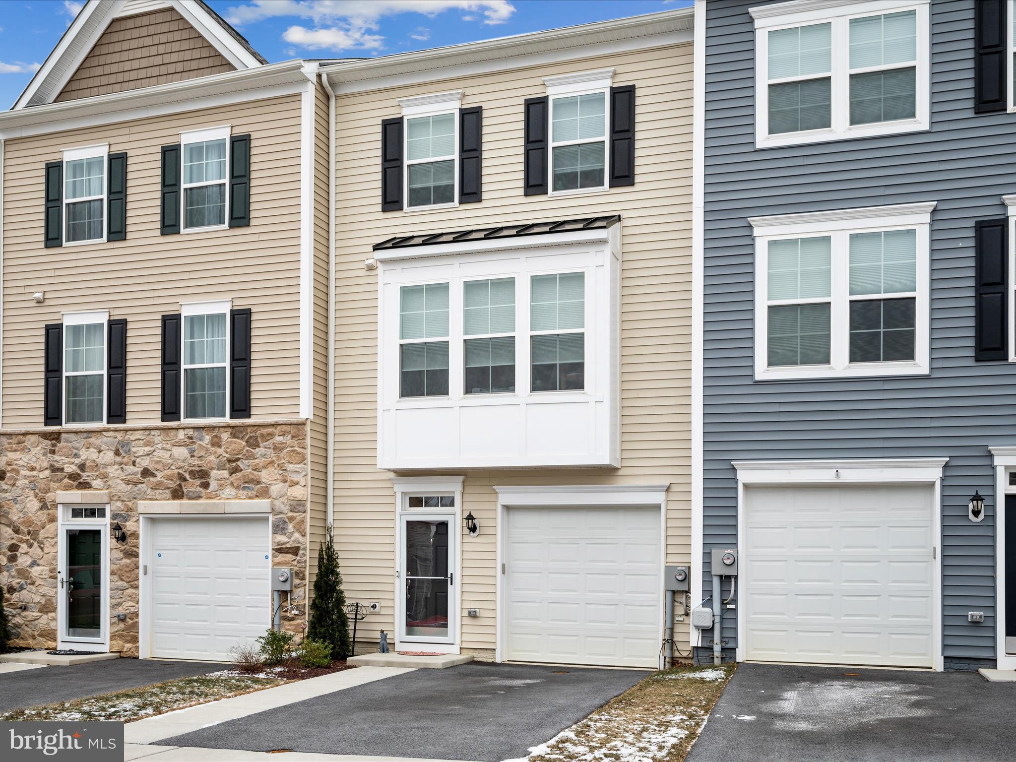 HUNTFIELD - Residential