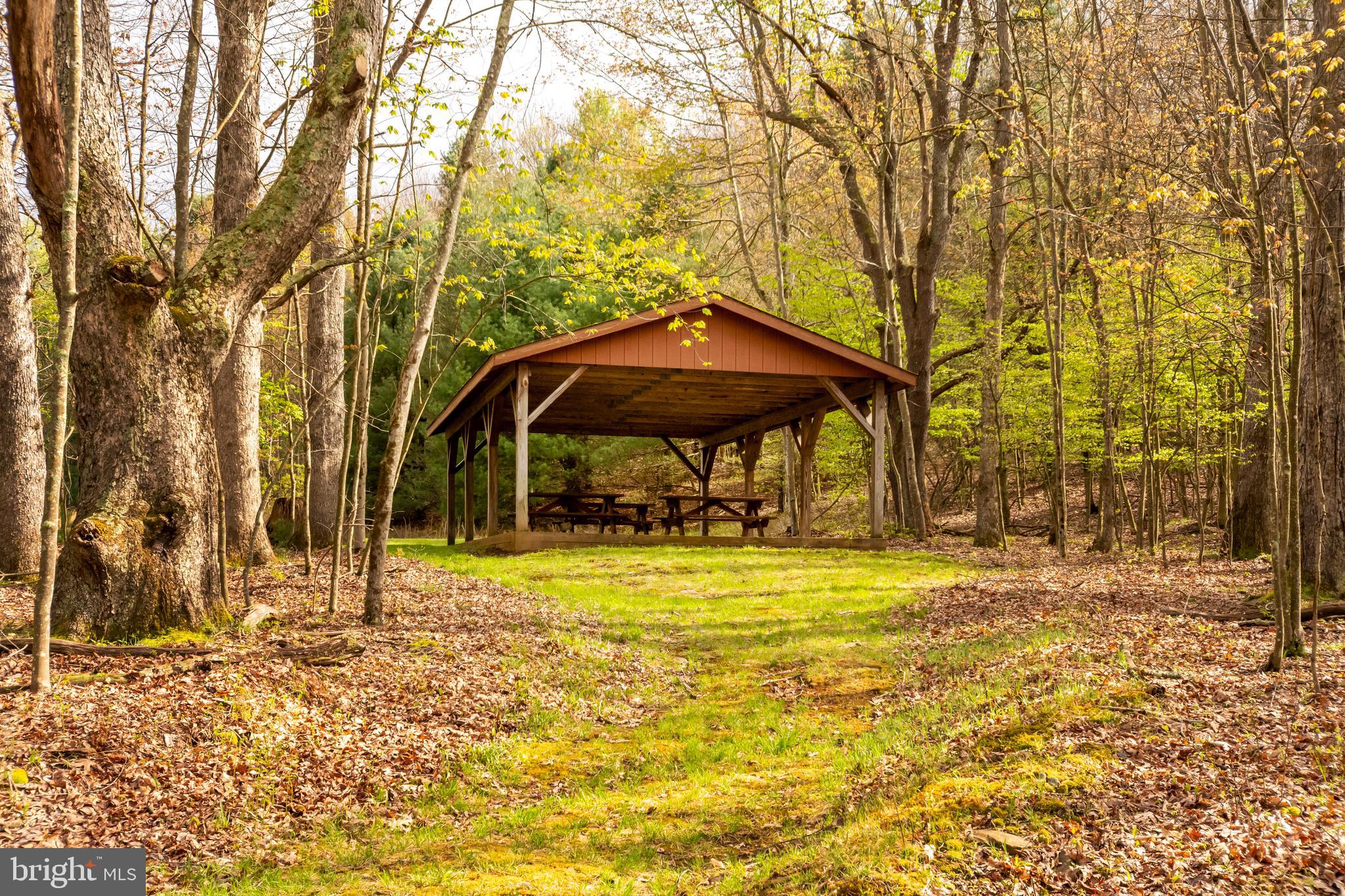 LOCH GLADE SANCTUARY - Residential