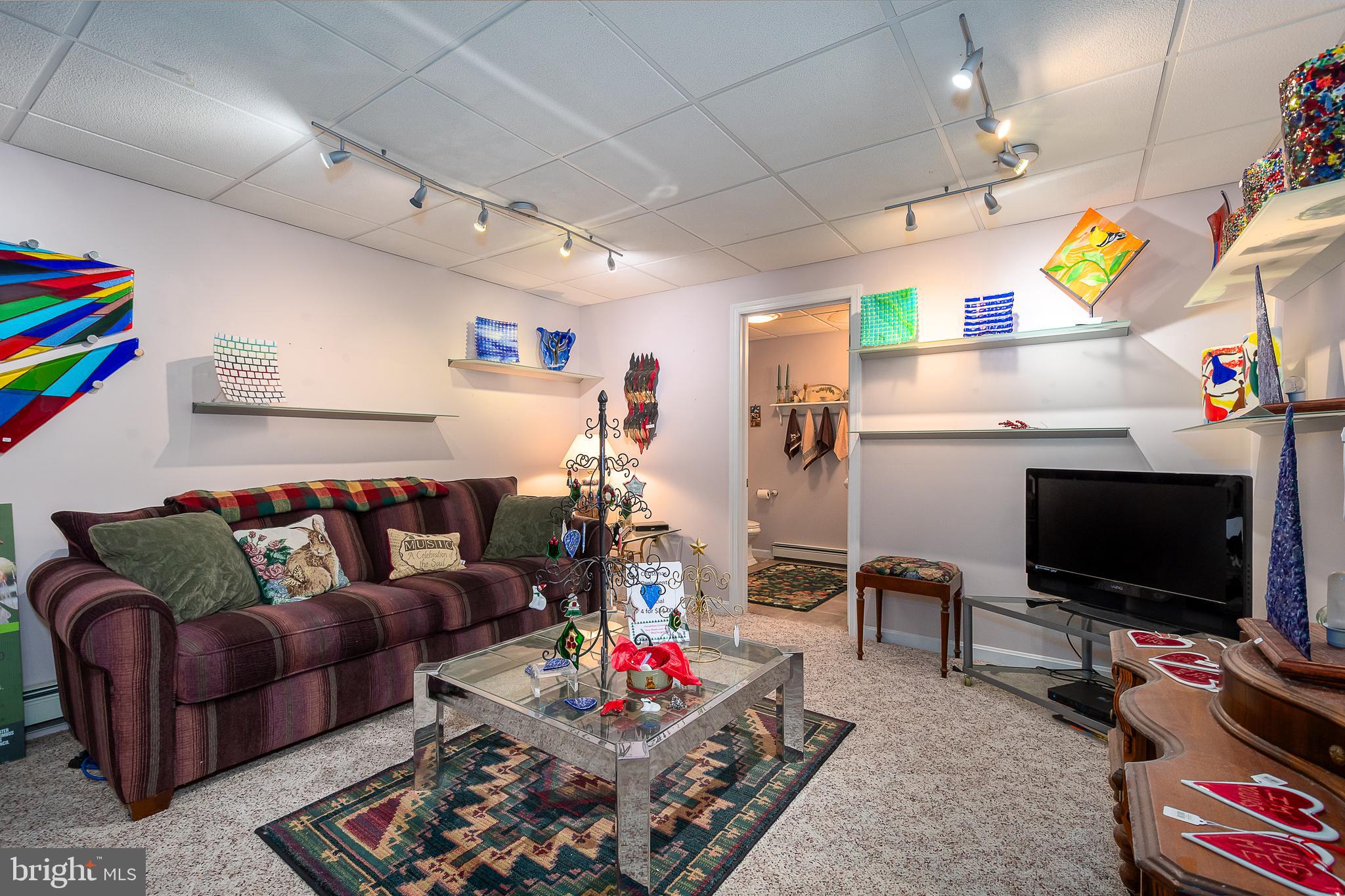 LOCH GLADE SANCTUARY - Residential