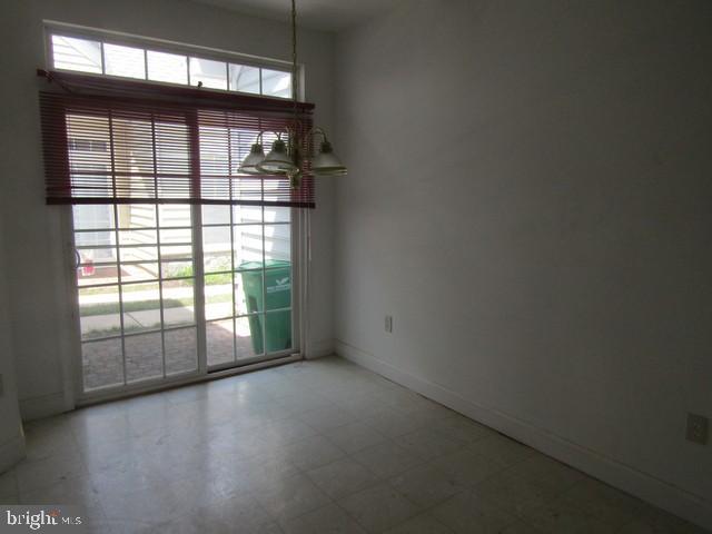 PINES OF LAUREL-PLAT 13- - Residential