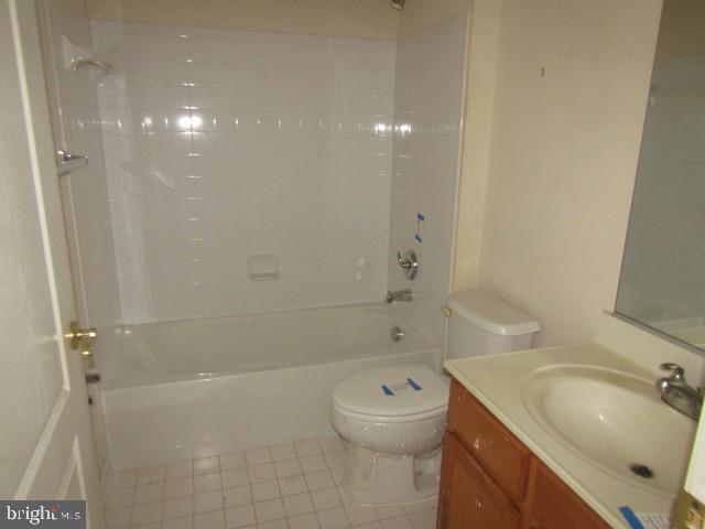 PINES OF LAUREL-PLAT 13- - Residential