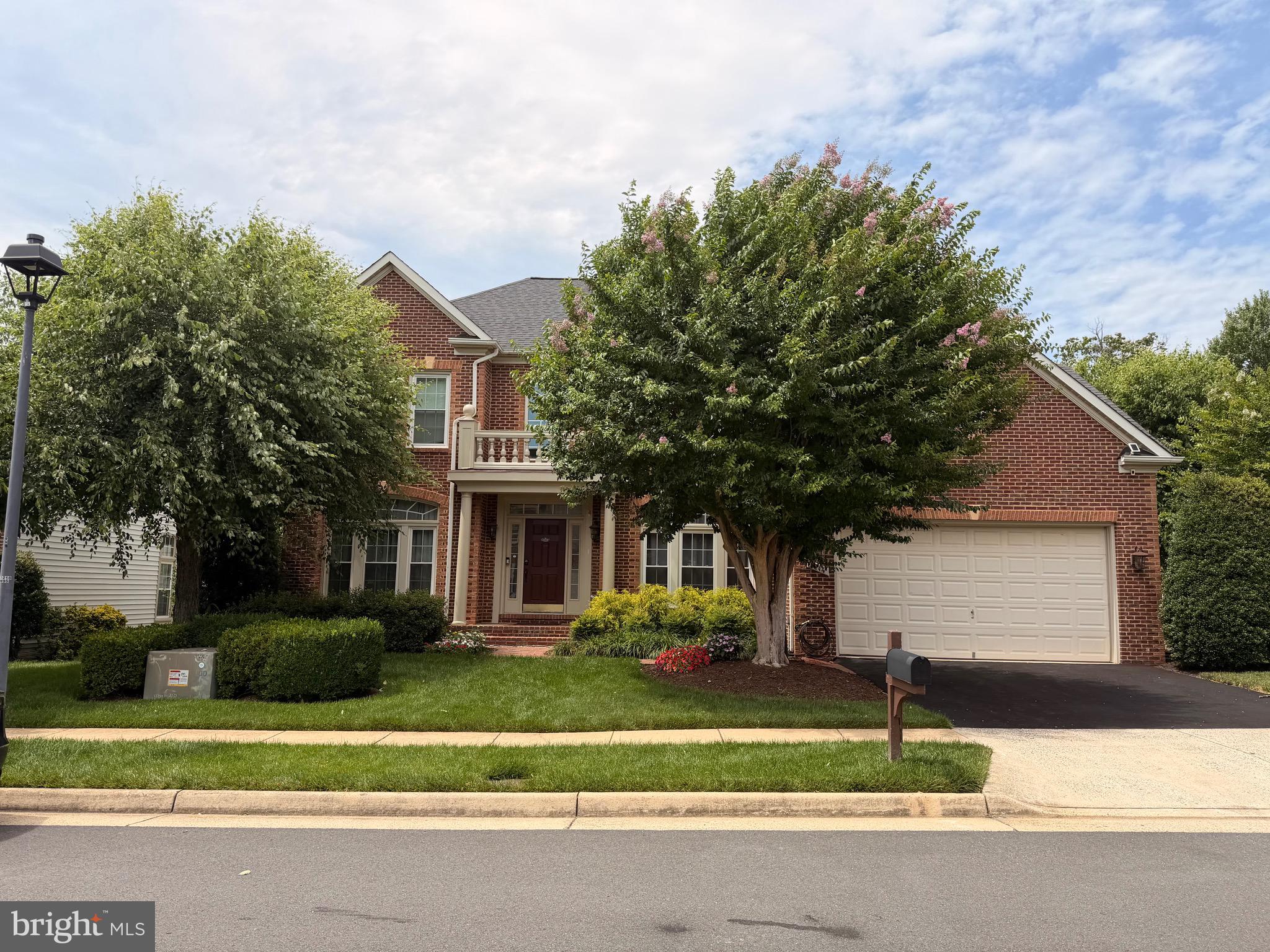 3714 VALLEY OAKS DRIVE