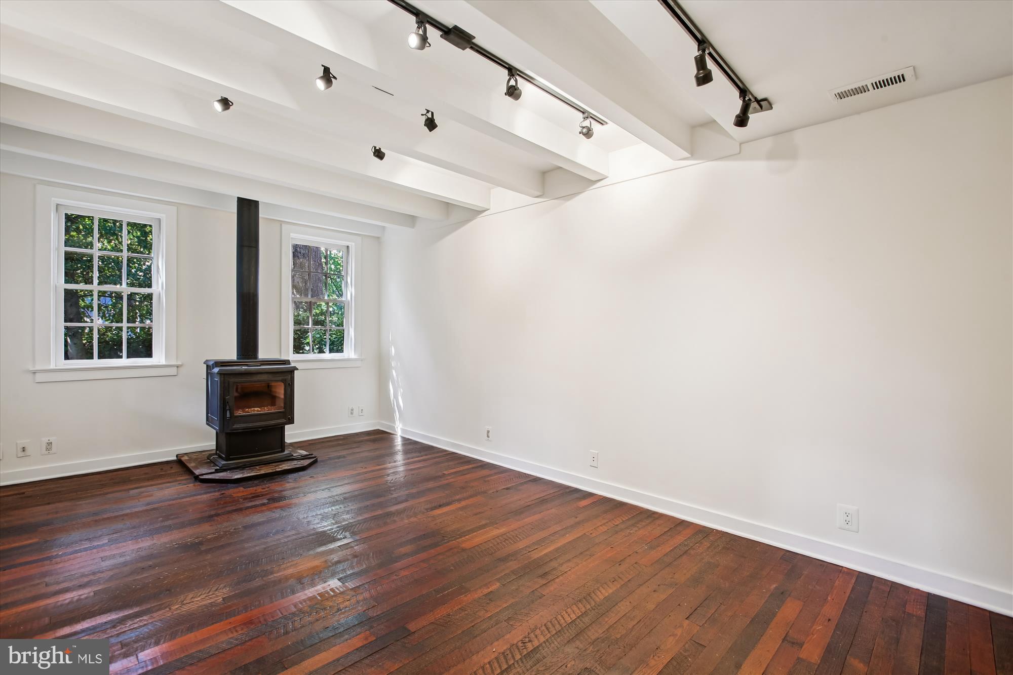 OLD TOWN ALEXANDRIA - Residential Lease