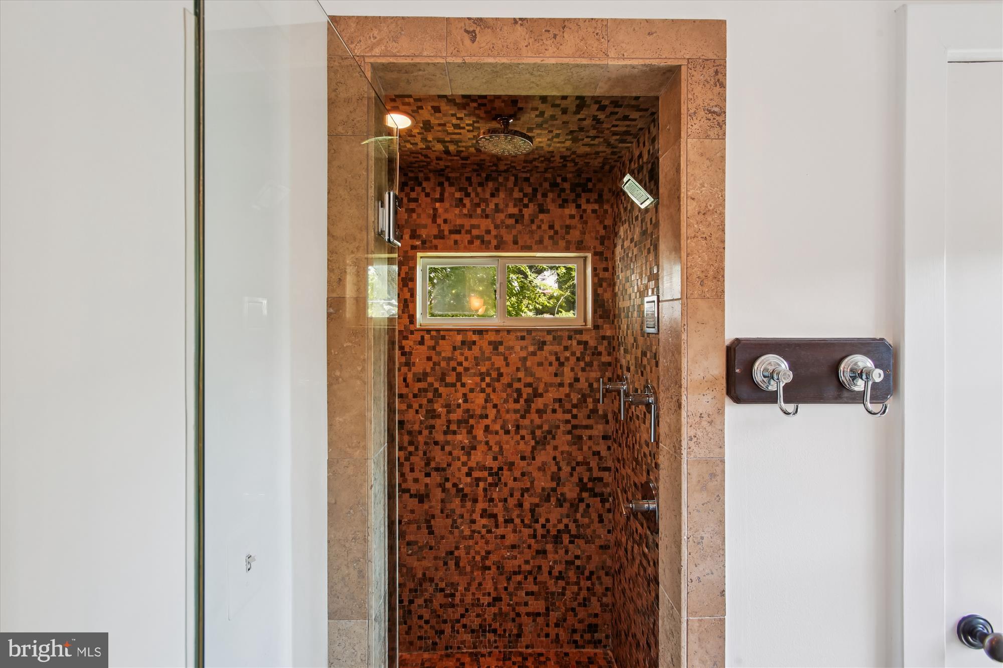 OLD TOWN ALEXANDRIA - Residential Lease