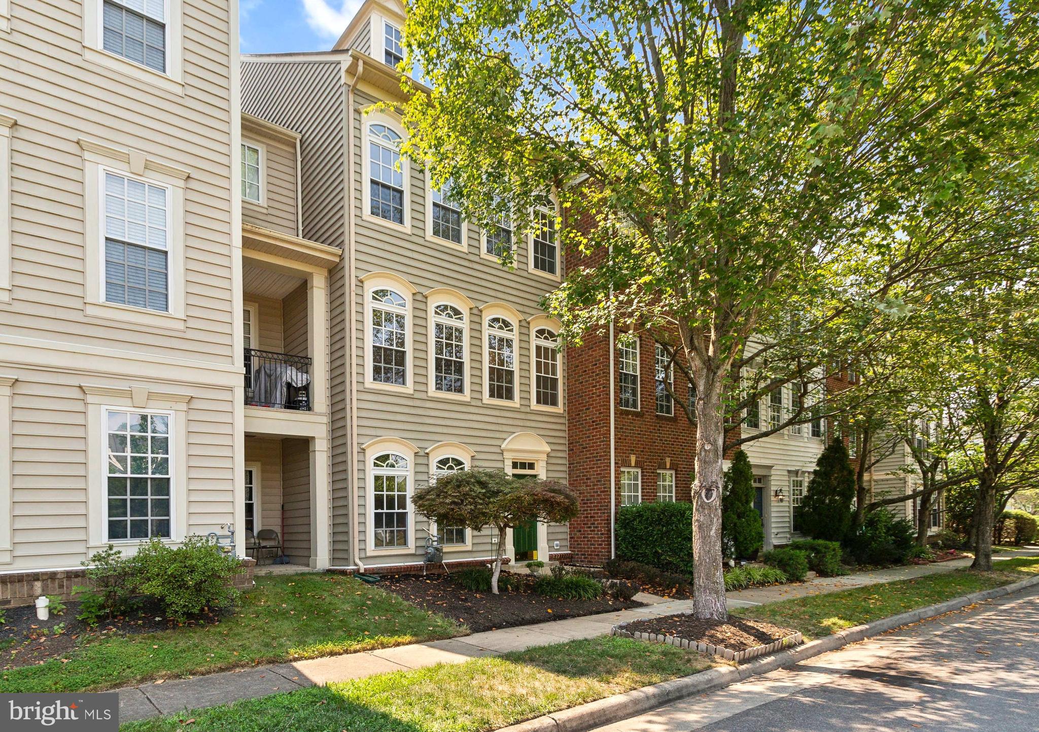 NEW BRISTOW VILLAGE - Residential Lease