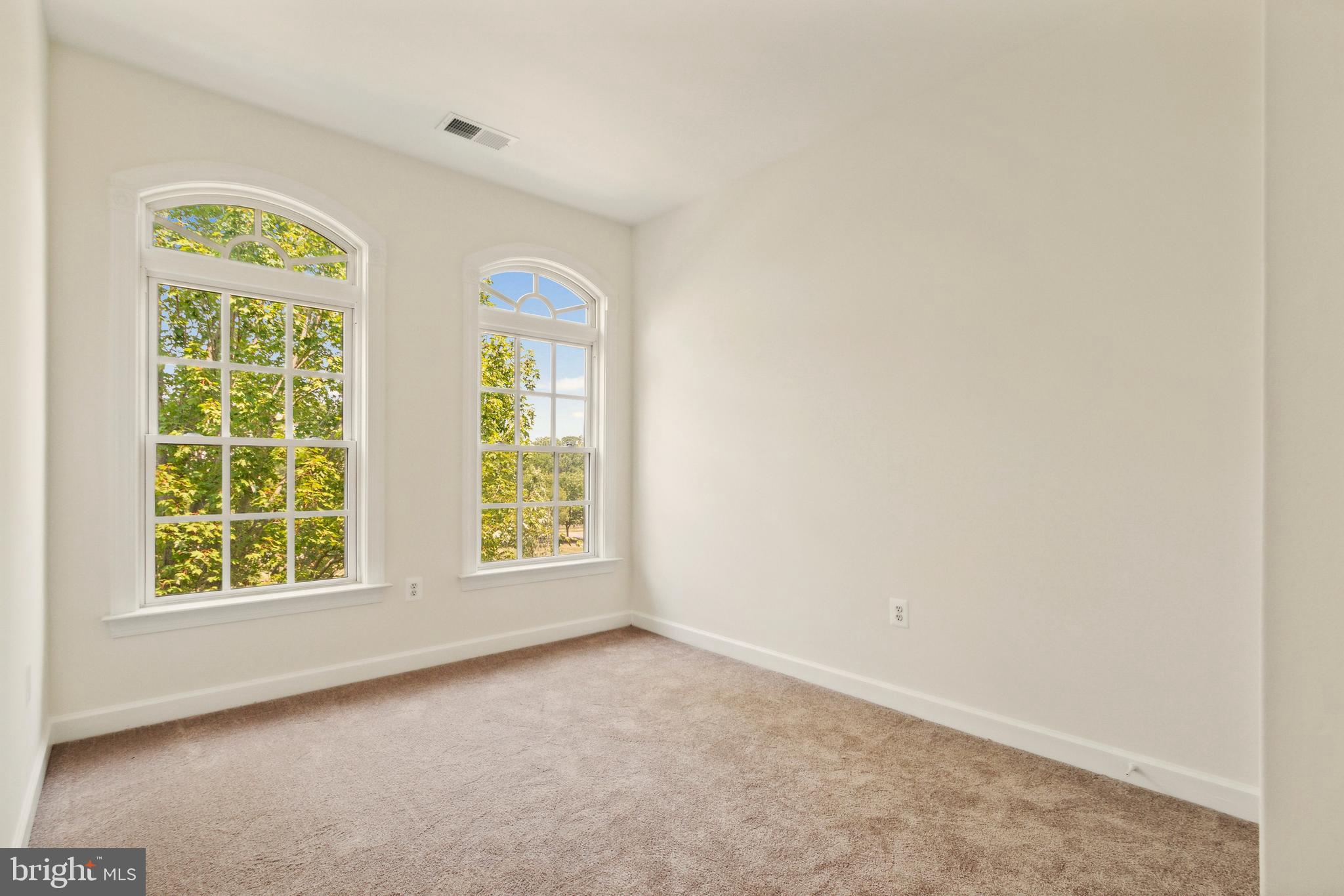 NEW BRISTOW VILLAGE - Residential Lease