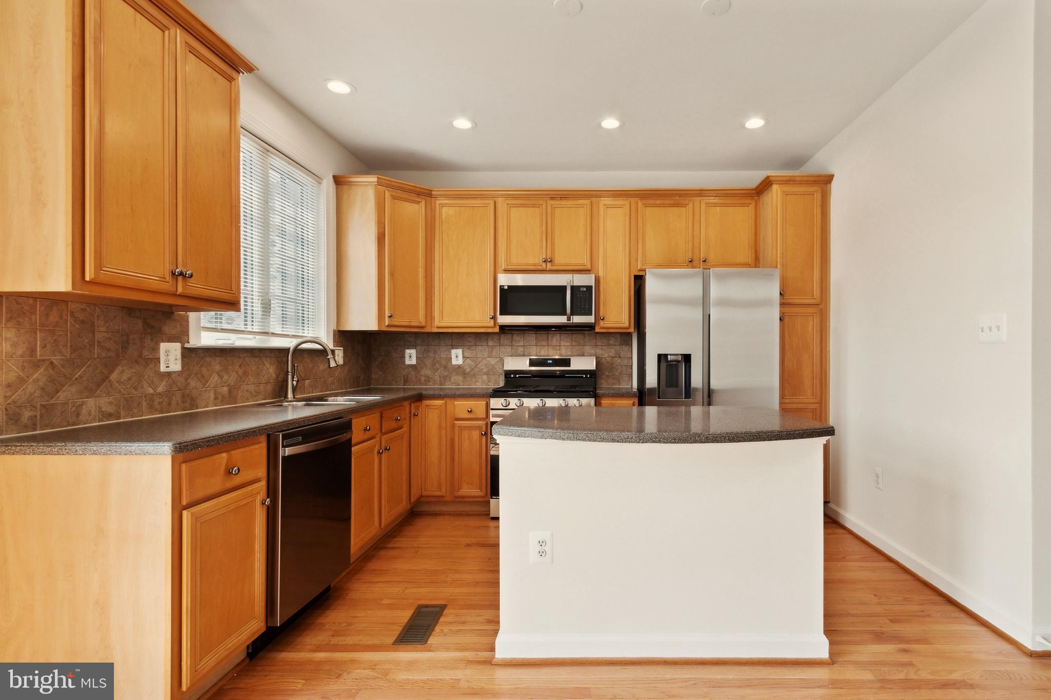 NEW BRISTOW VILLAGE - Residential Lease