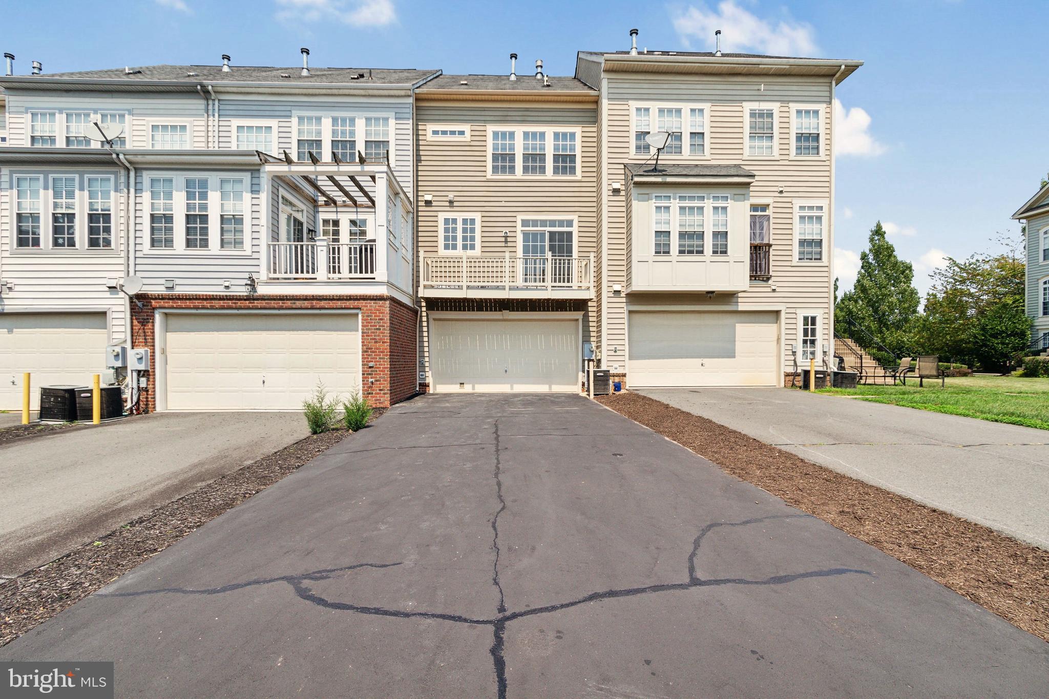 NEW BRISTOW VILLAGE - Residential Lease