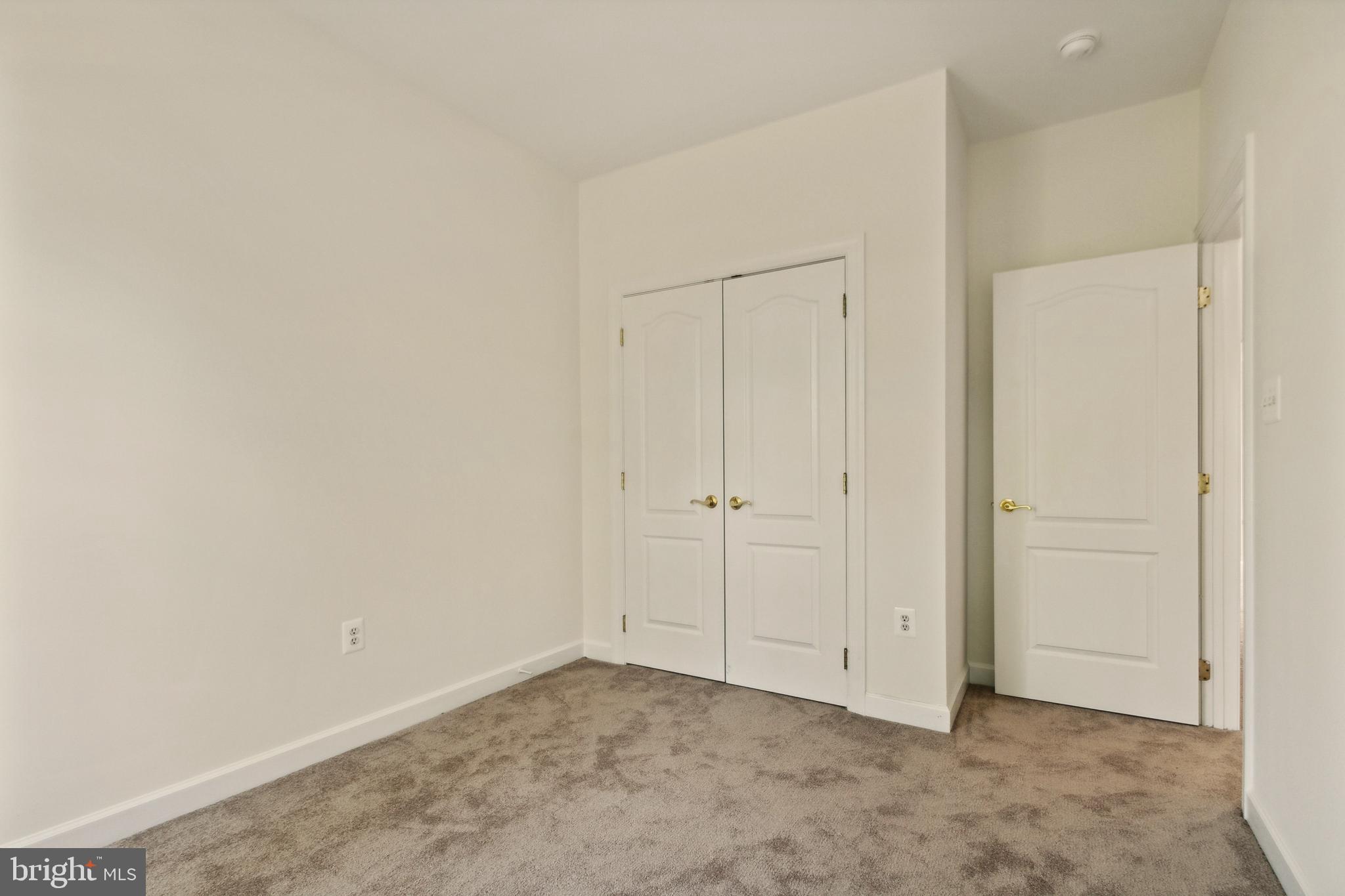 NEW BRISTOW VILLAGE - Residential Lease