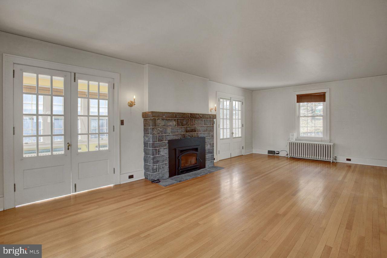 MERCERSBURG BOROUGH - Residential