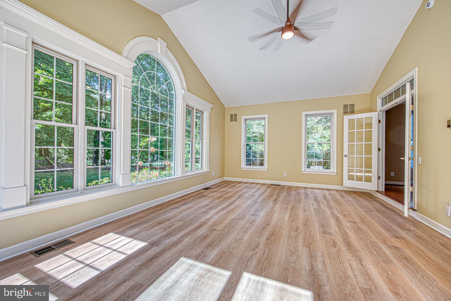 BROOKSIDE - Residential