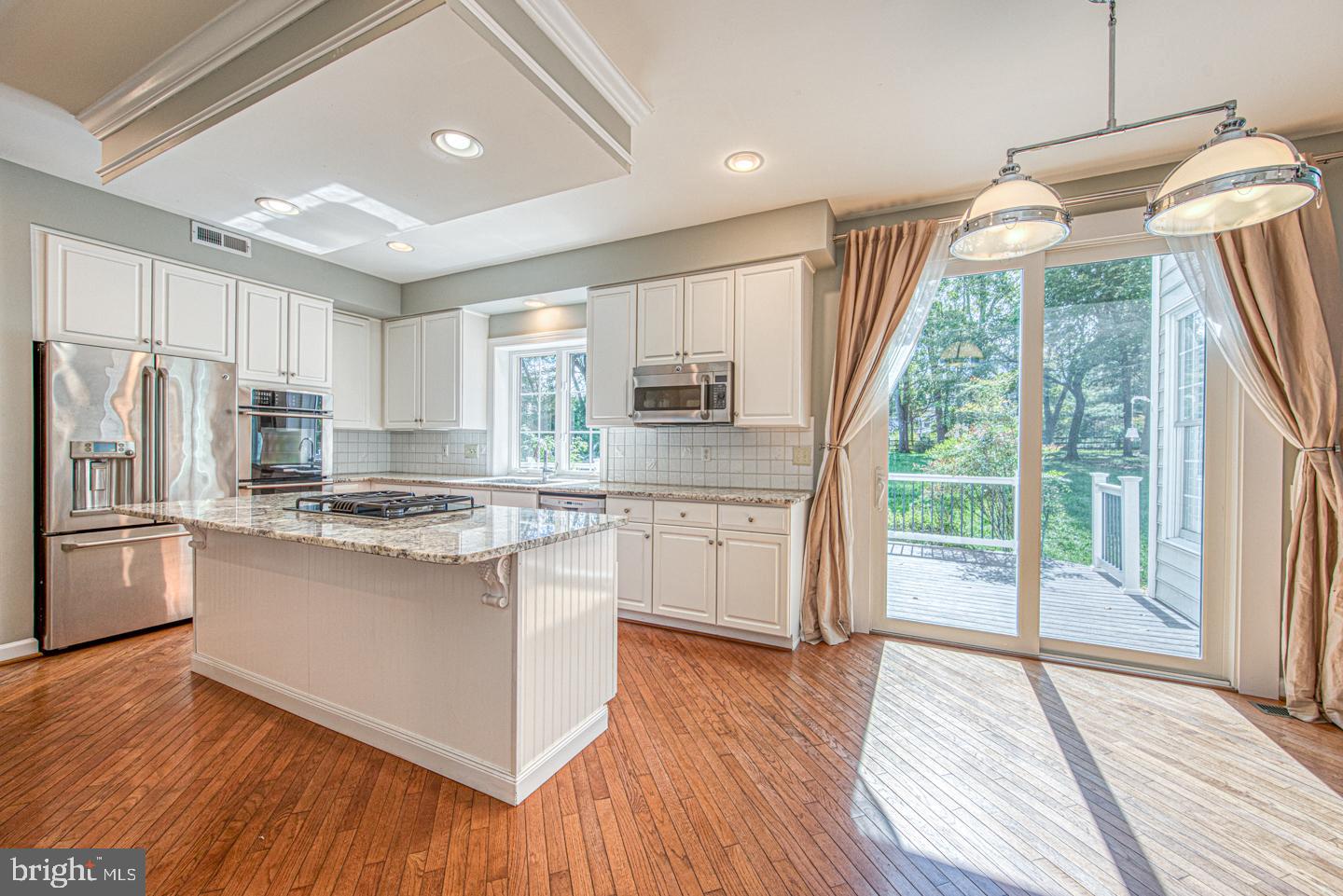 BROOKSIDE - Residential