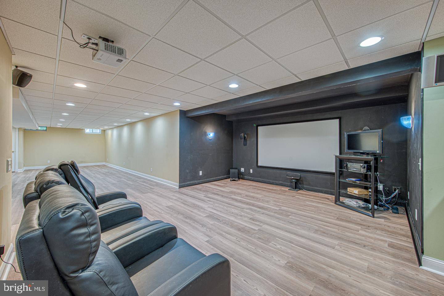 BROOKSIDE - Residential