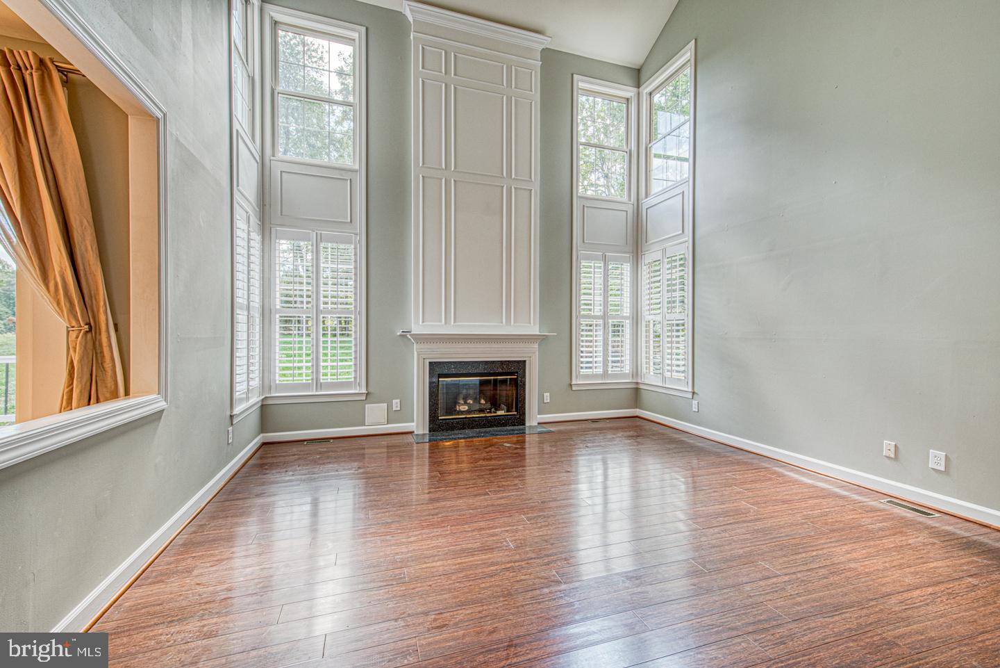 BROOKSIDE - Residential