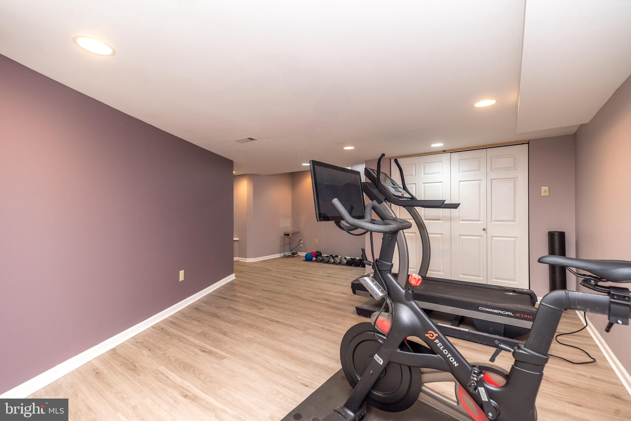 BUCKINGHAM FOREST - Residential