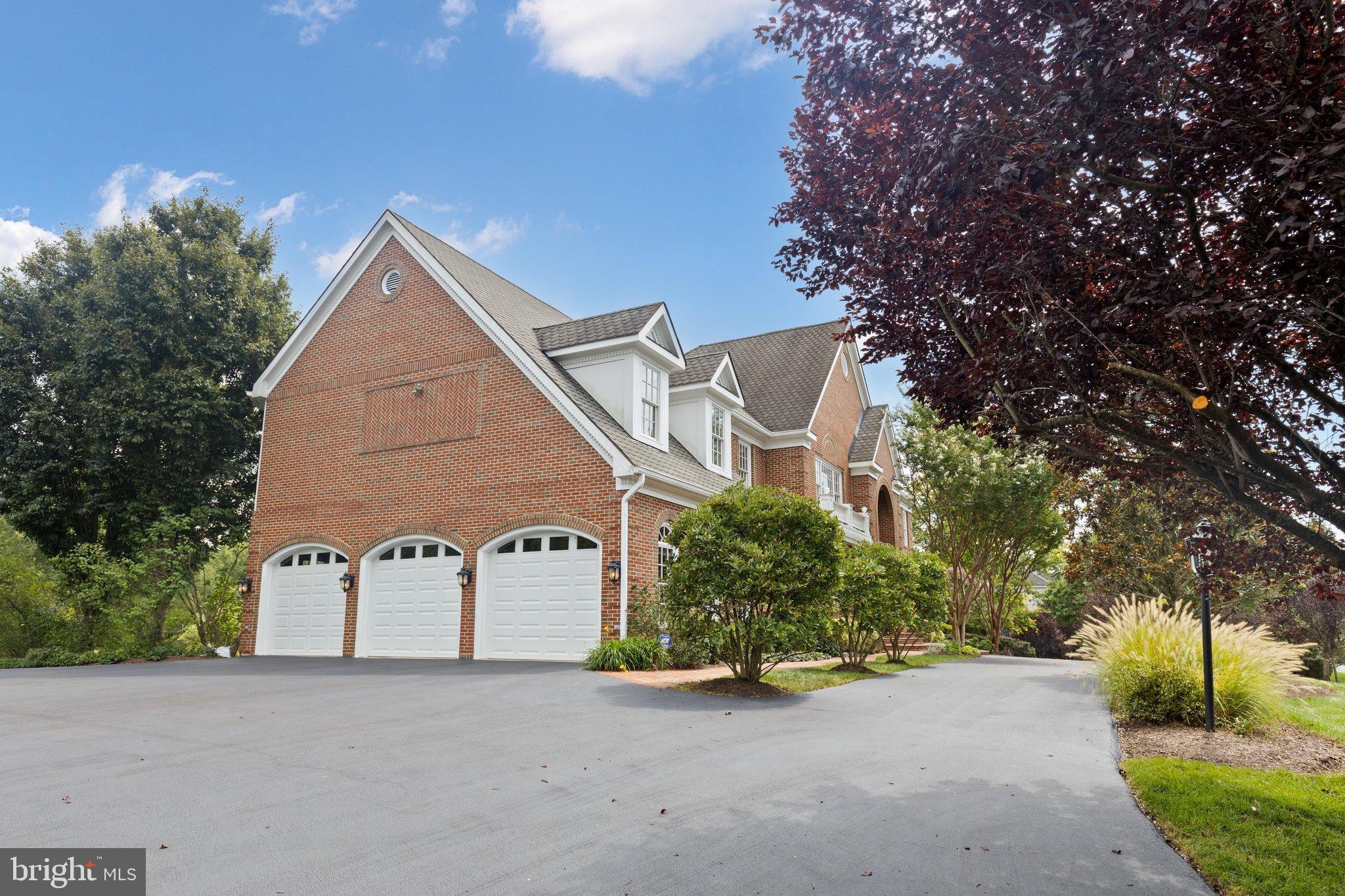 5452 CHANDLEY FARM CIRCLE