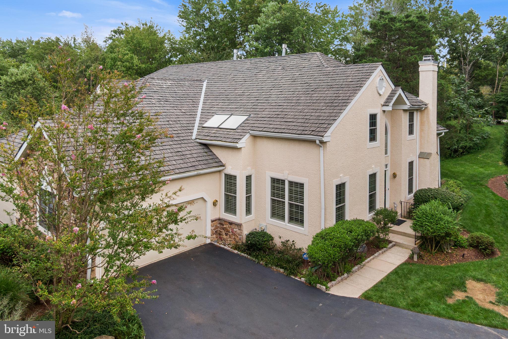 207 YORKTOWN PLACE 107
