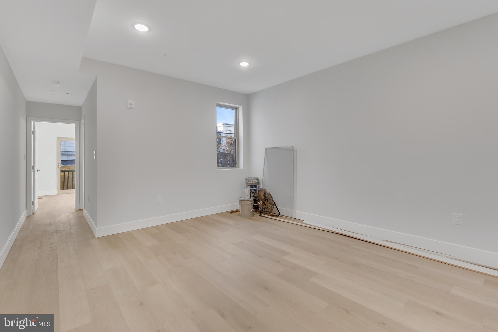 3213 N 13TH STREET UNIT 2