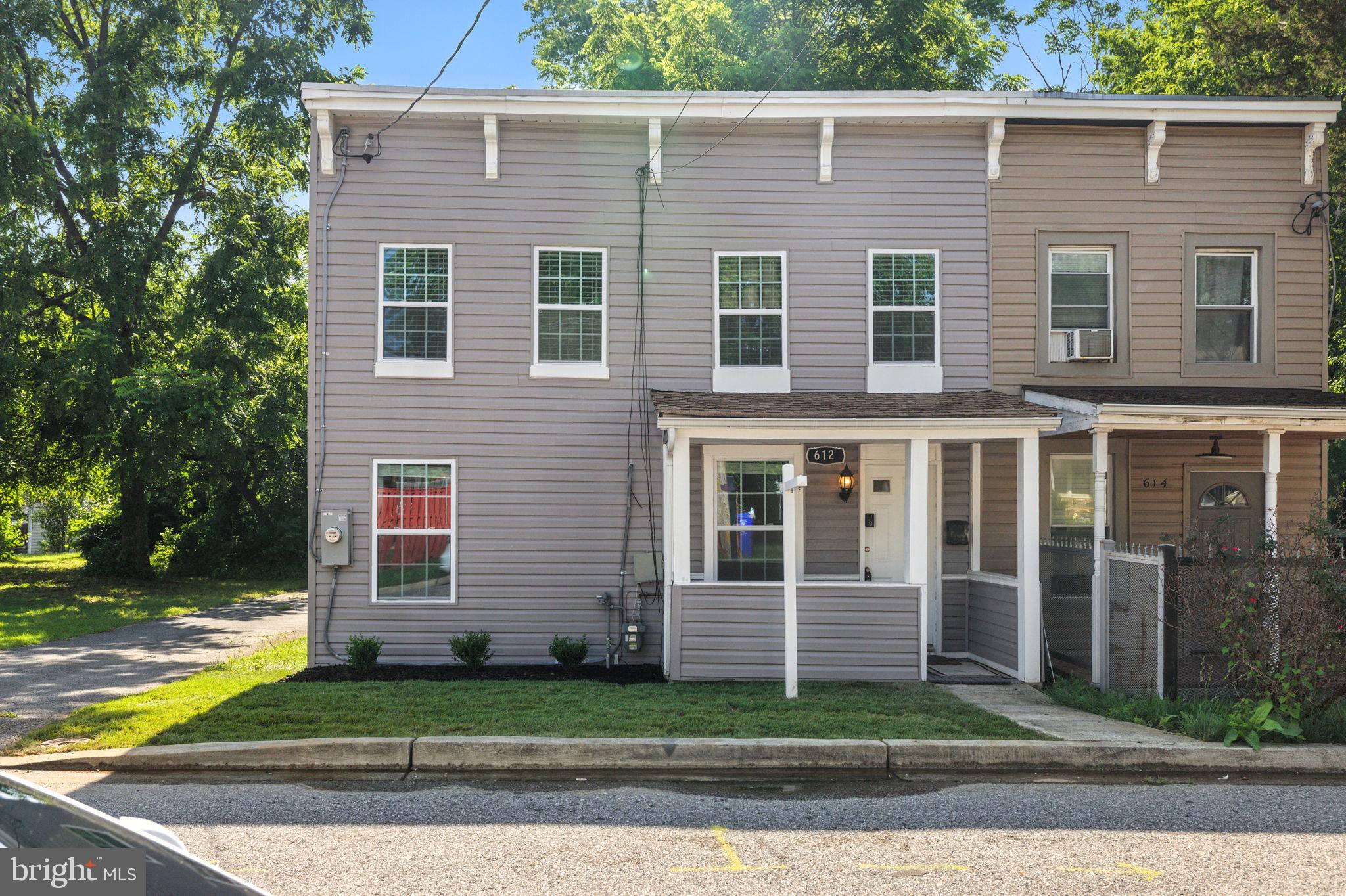 612 9TH STREET