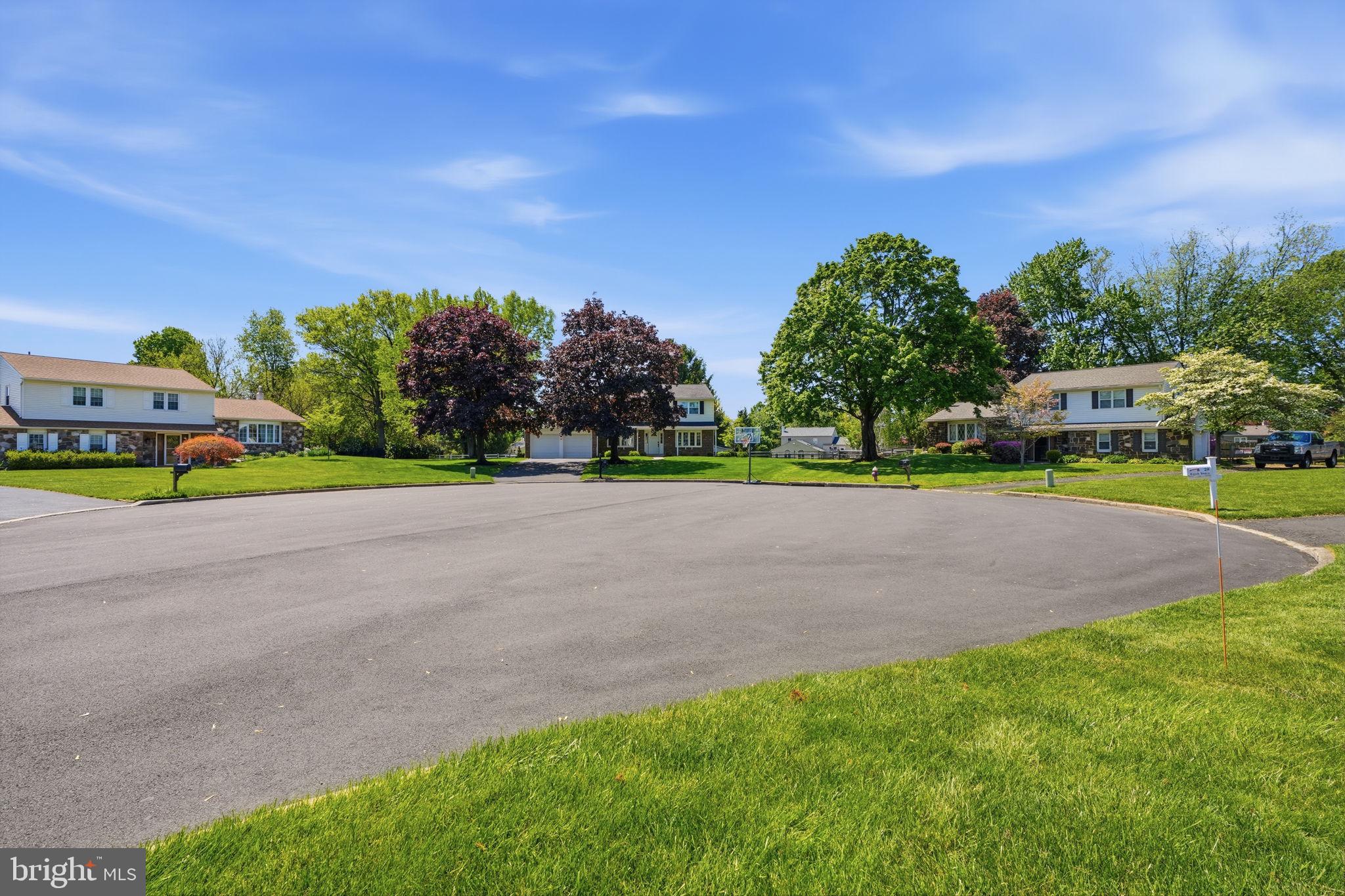 WINDMILL VIL WEST - Residential