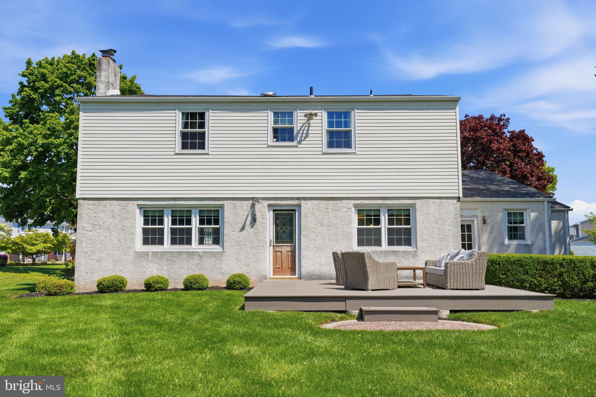 WINDMILL VIL WEST - Residential