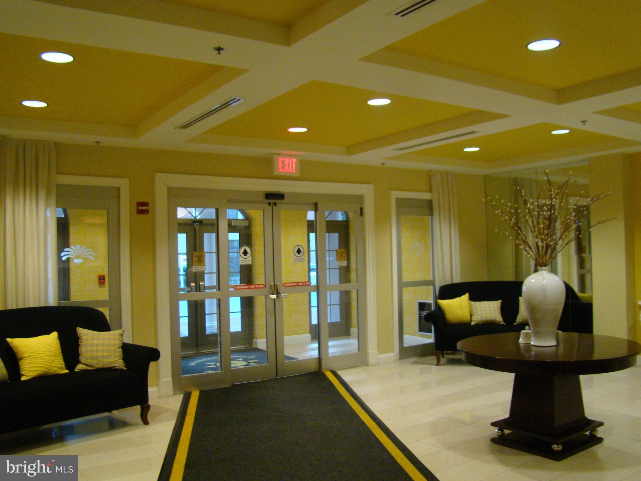 BELMONT BAY - Residential Lease