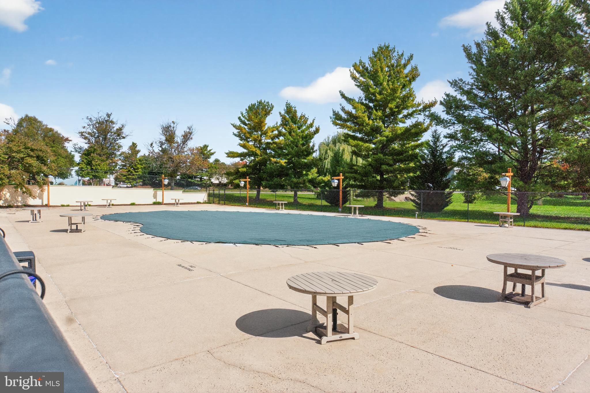 CRESTWOOD VILLAGE - Residential