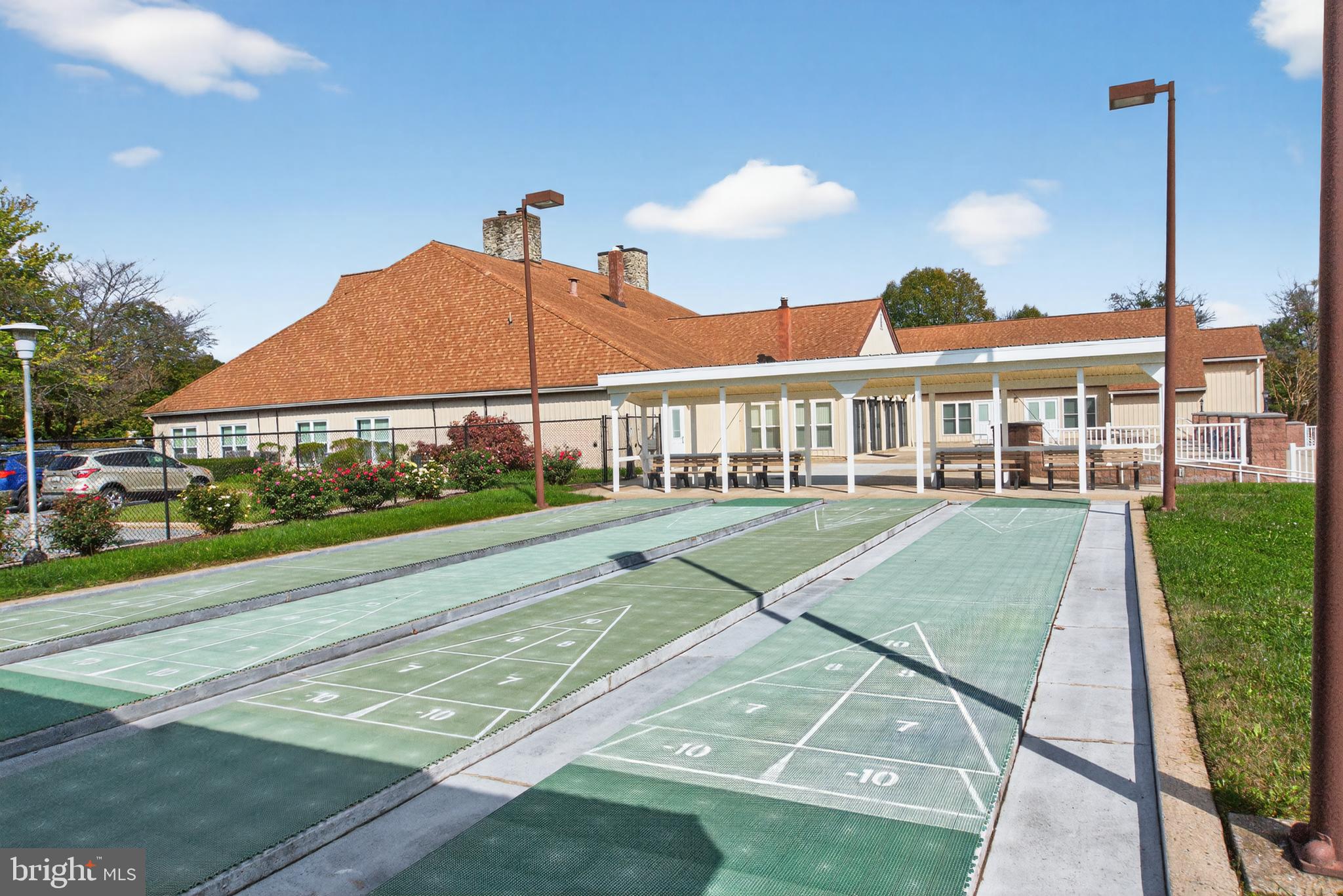 CRESTWOOD VILLAGE - Residential