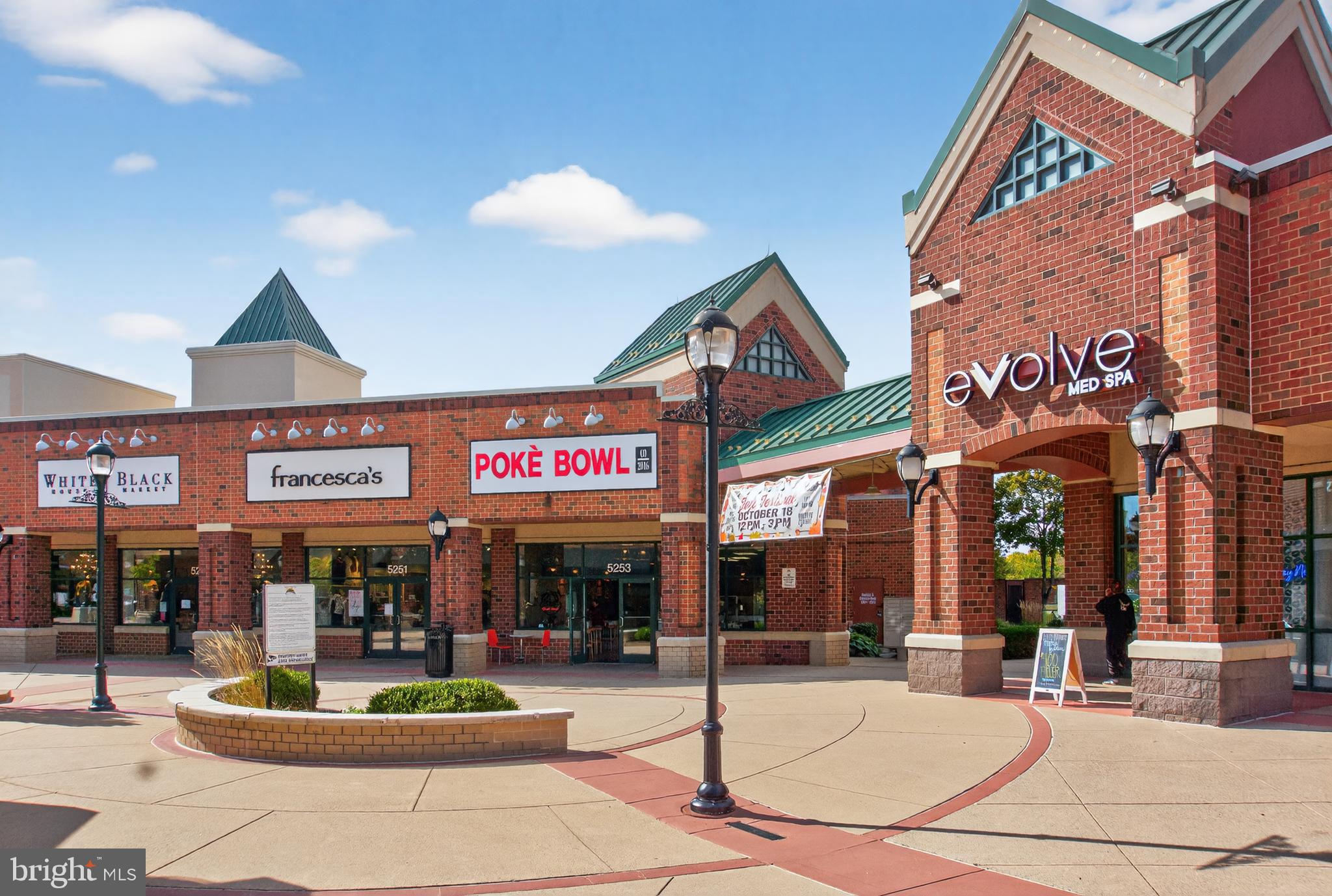 CRESTWOOD VILLAGE - Residential