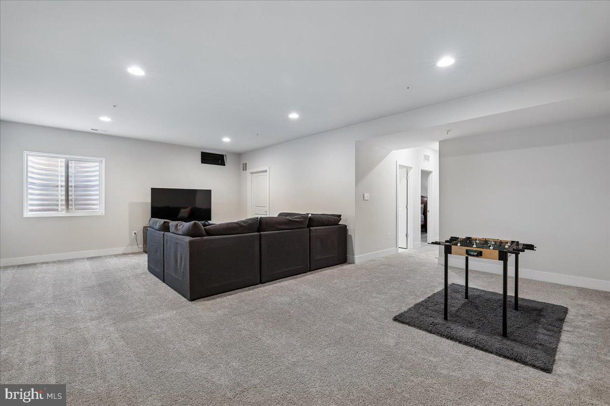 TWO RIVERS - Residential