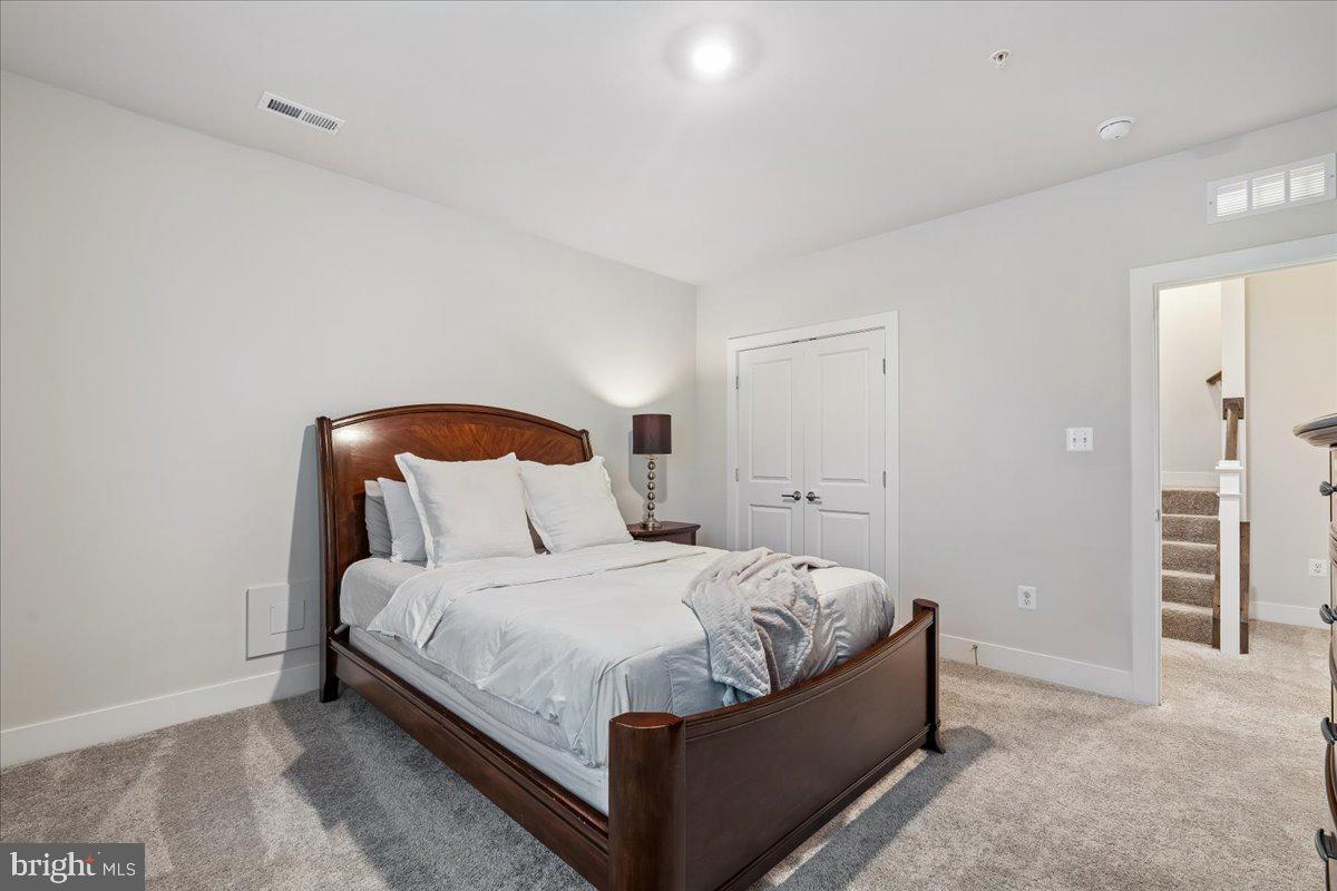 TWO RIVERS - Residential