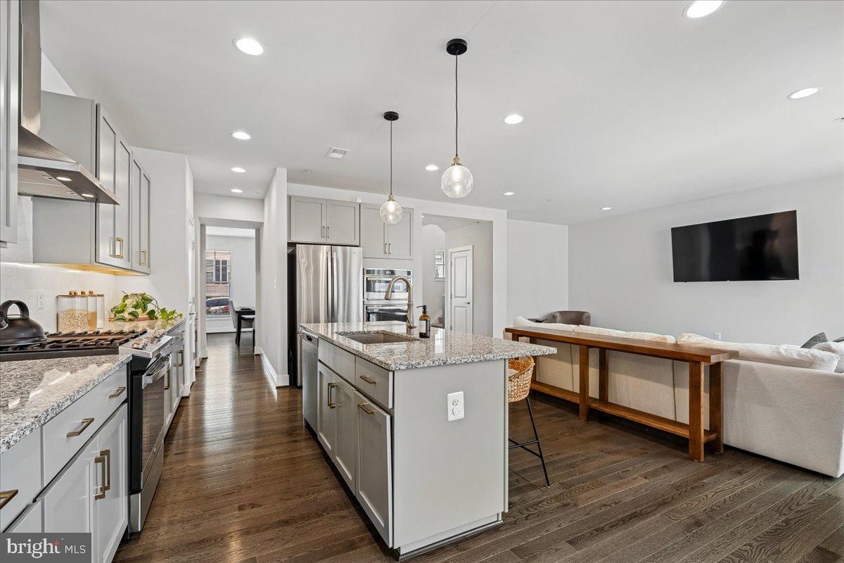 TWO RIVERS - Residential