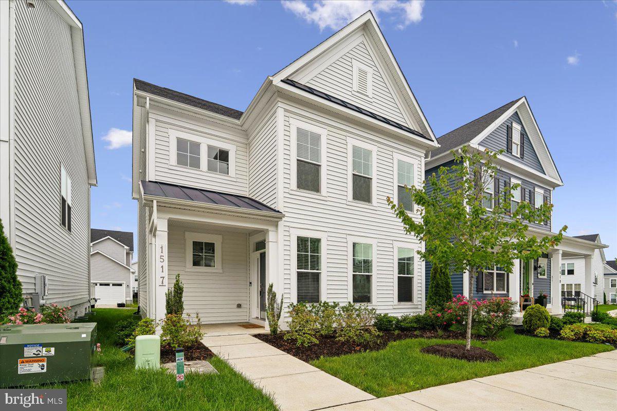 1517 SANDBAR WILLOW DRIVE