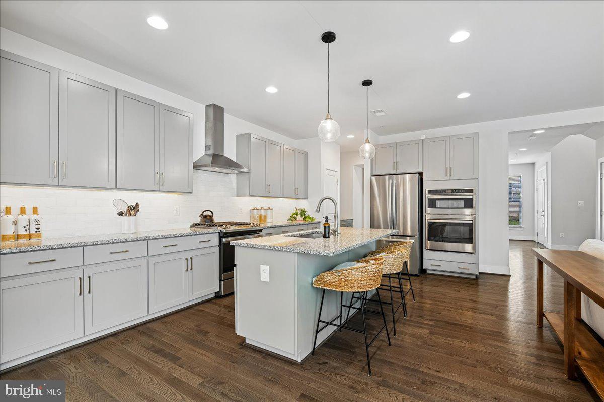 TWO RIVERS - Residential