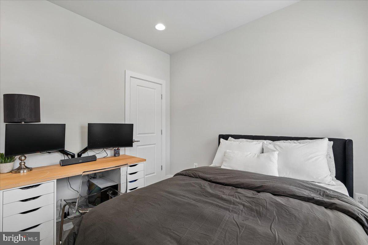TWO RIVERS - Residential