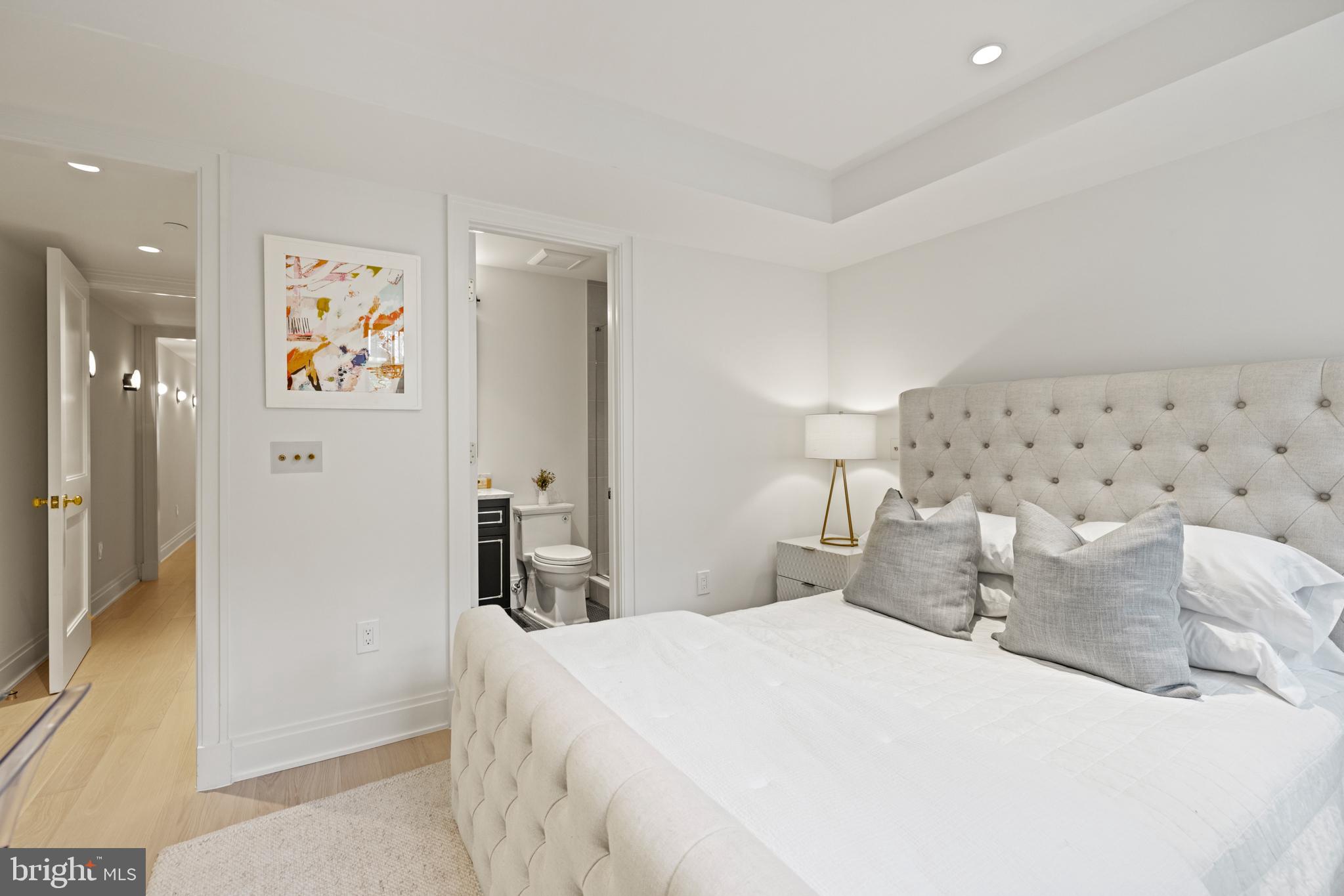 GEORGETOWN - Residential