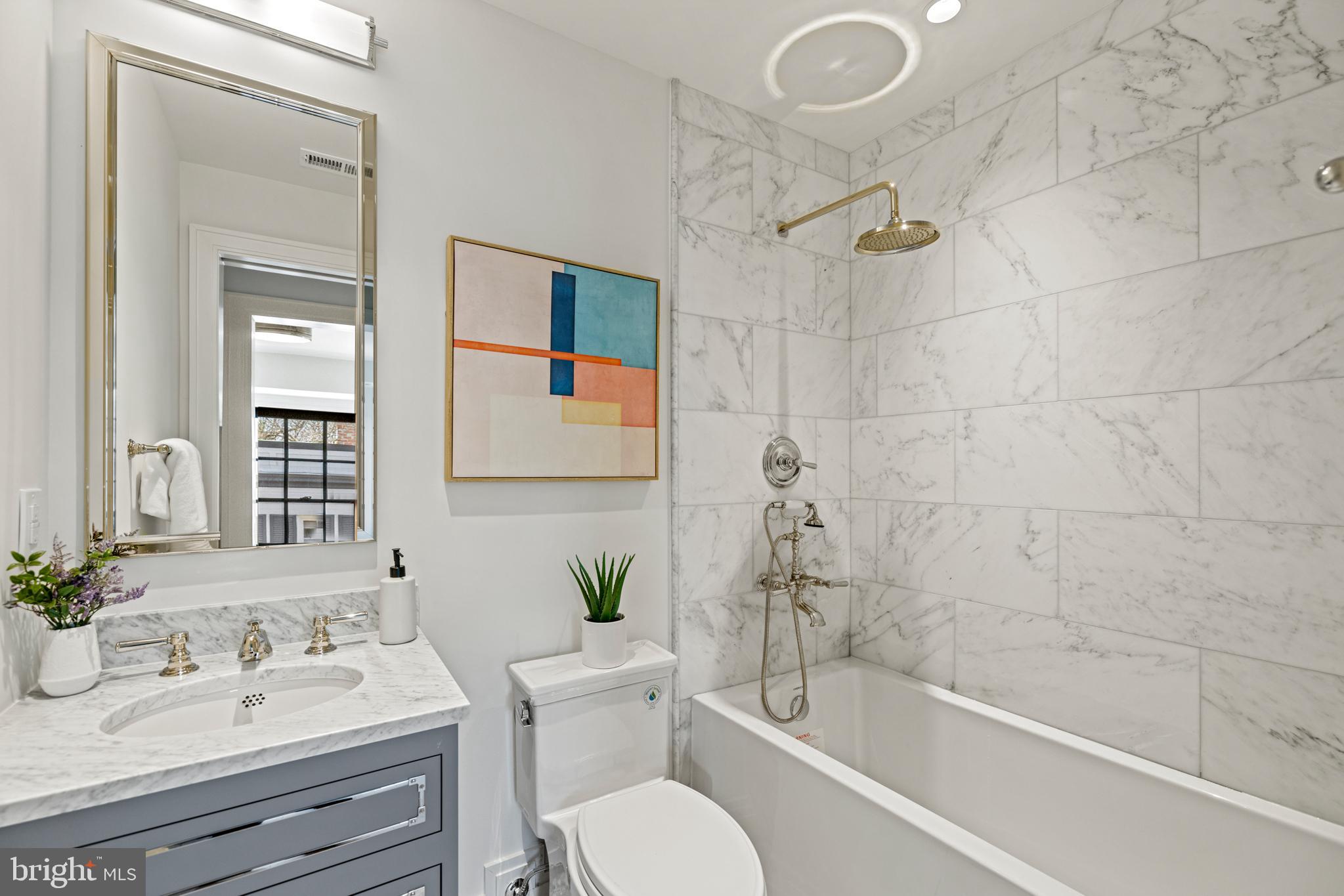 GEORGETOWN - Residential