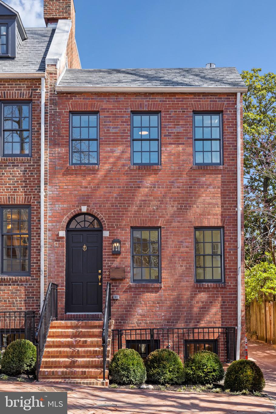 GEORGETOWN - Residential