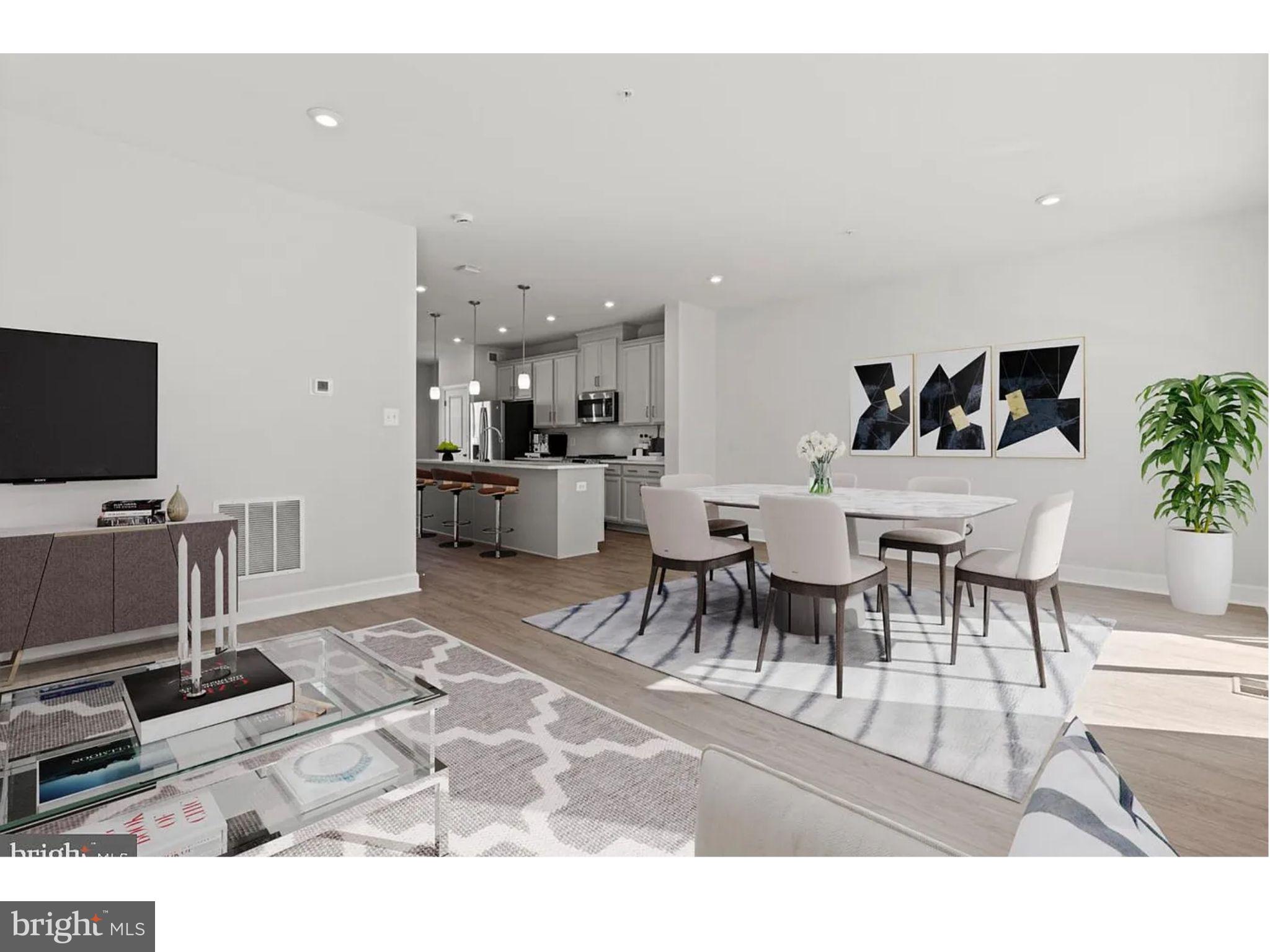 GATEWAY WEST - Residential