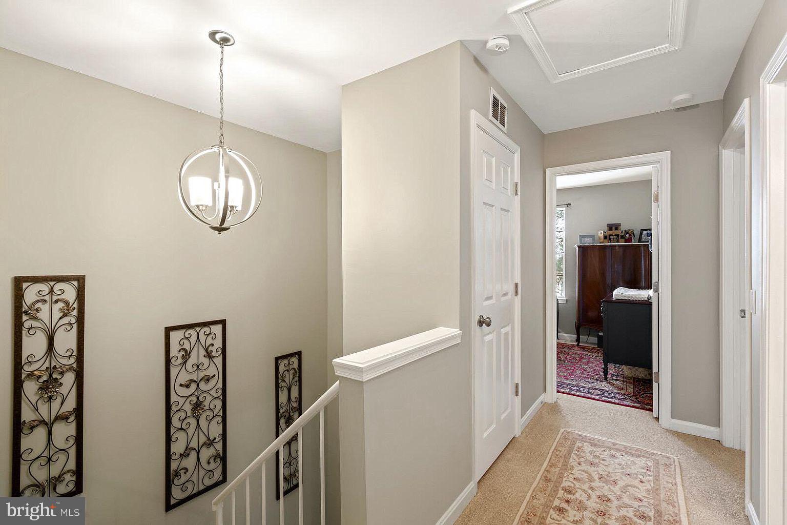 RIVER OAKS - Residential Lease