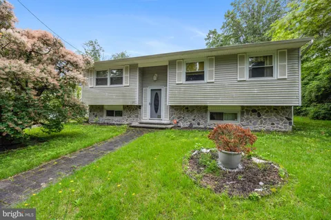 249 Girard Avenue, Atco, NJ MLS: NJCD2085498