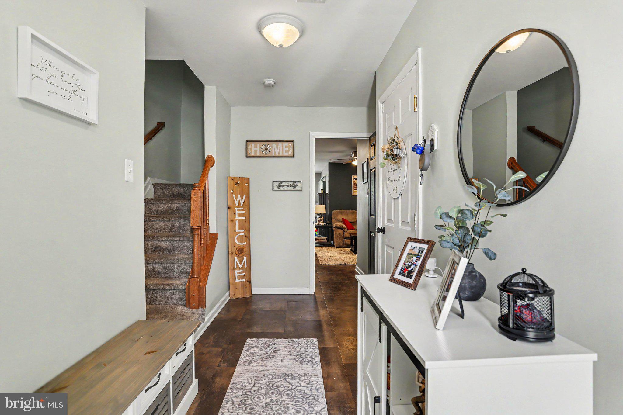 270 COUNTRY RIDGE DRIVE