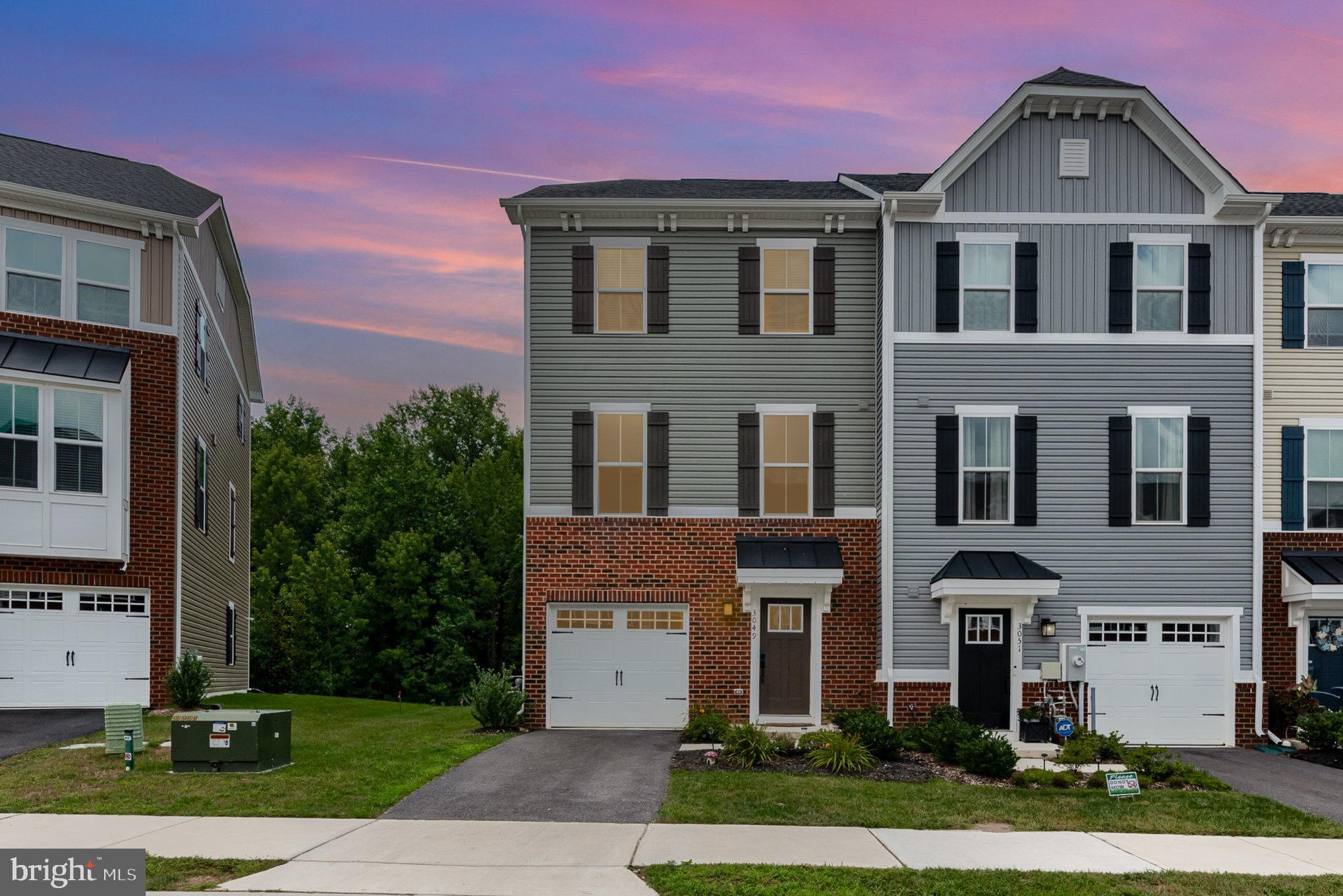 JAMES RUN TOWNHOMES - Residential