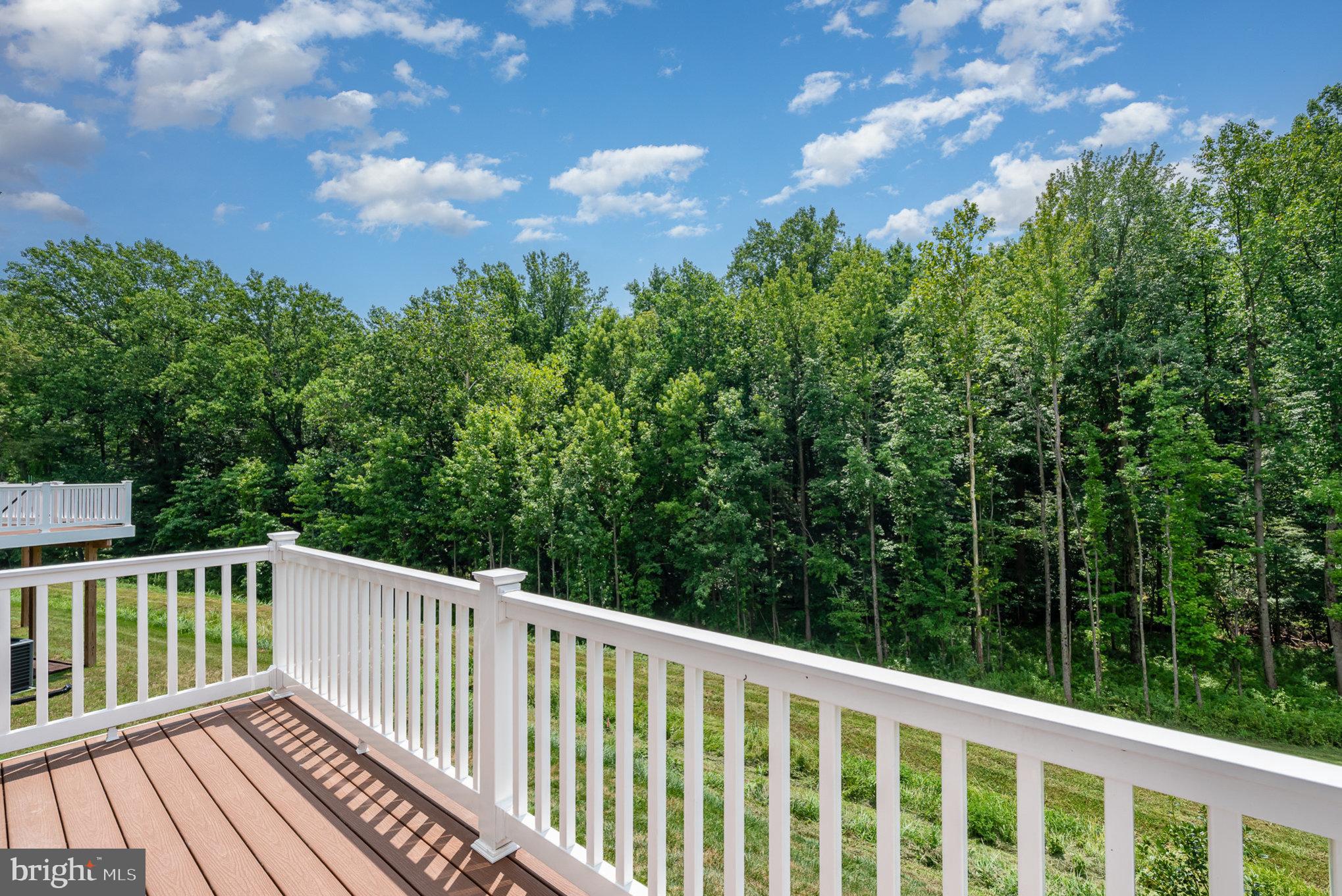 JAMES RUN TOWNHOMES - Residential