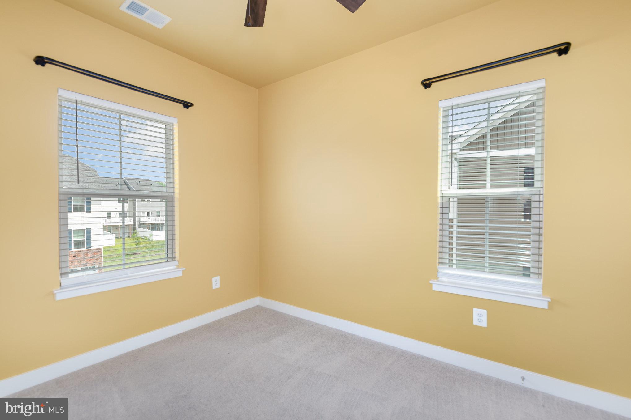 JAMES RUN TOWNHOMES - Residential