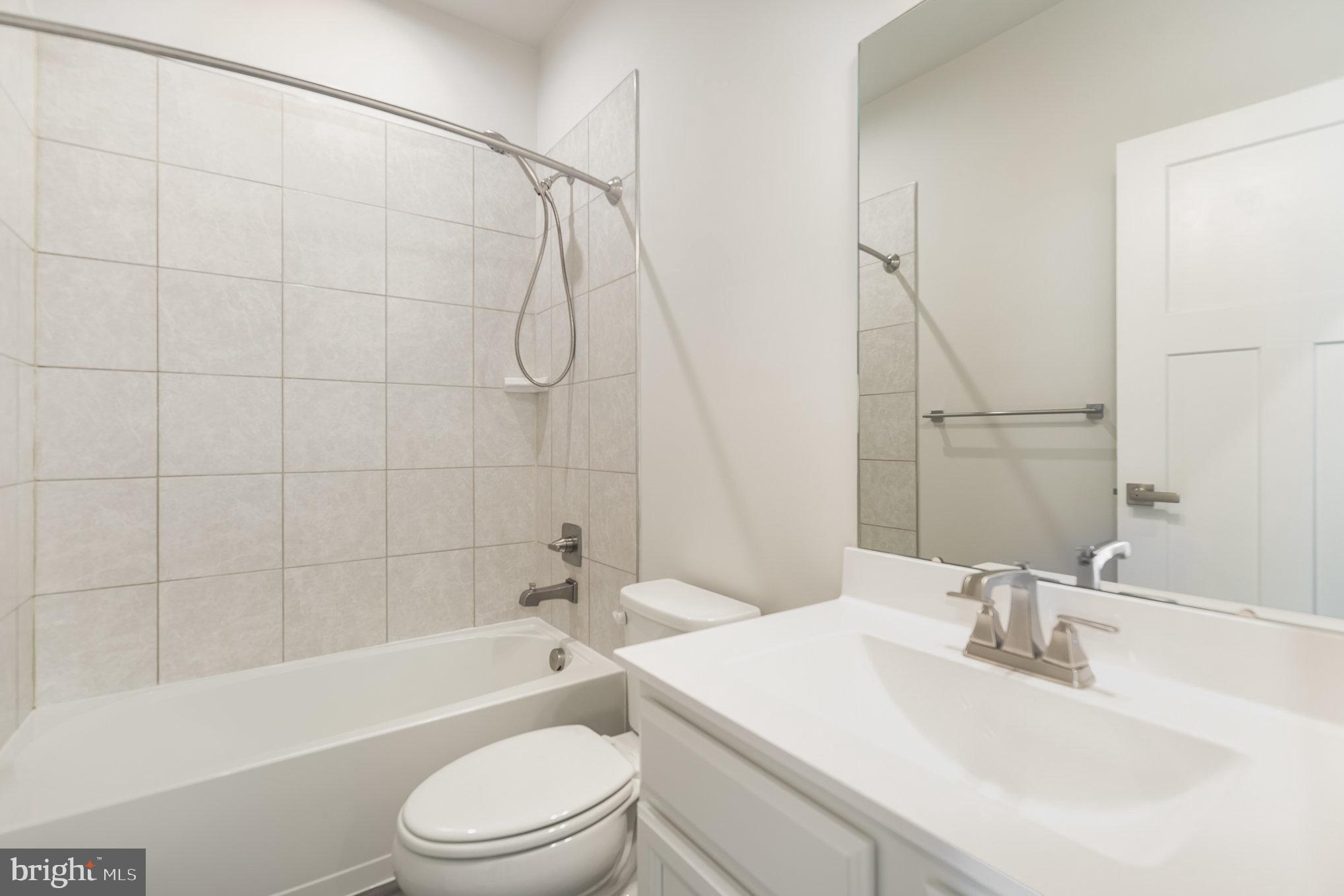 JAMES RUN TOWNHOMES - Residential