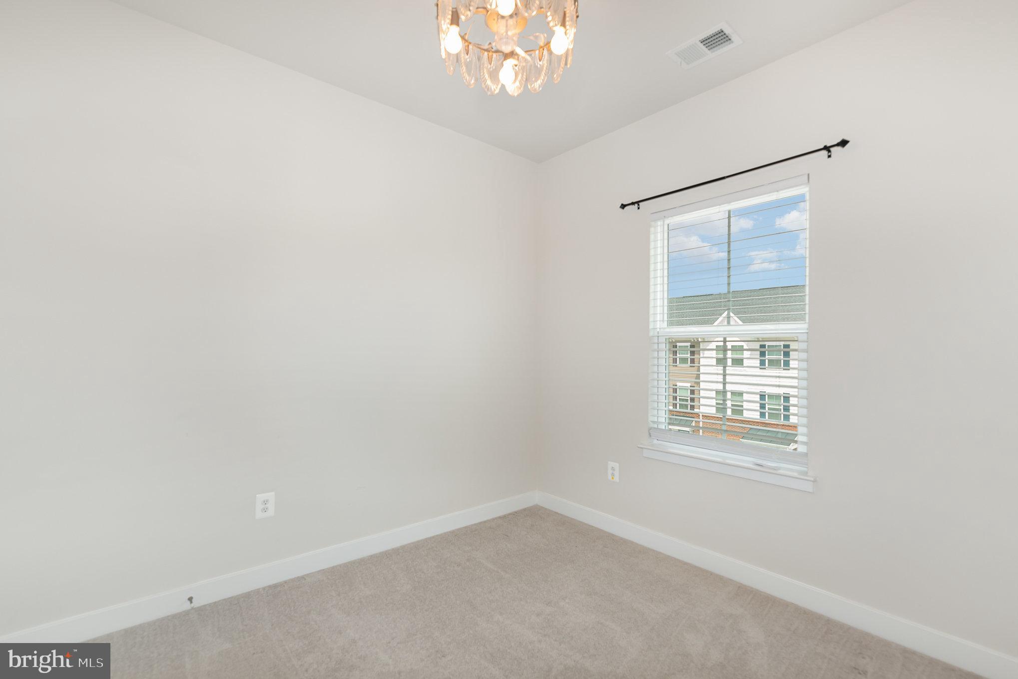 JAMES RUN TOWNHOMES - Residential