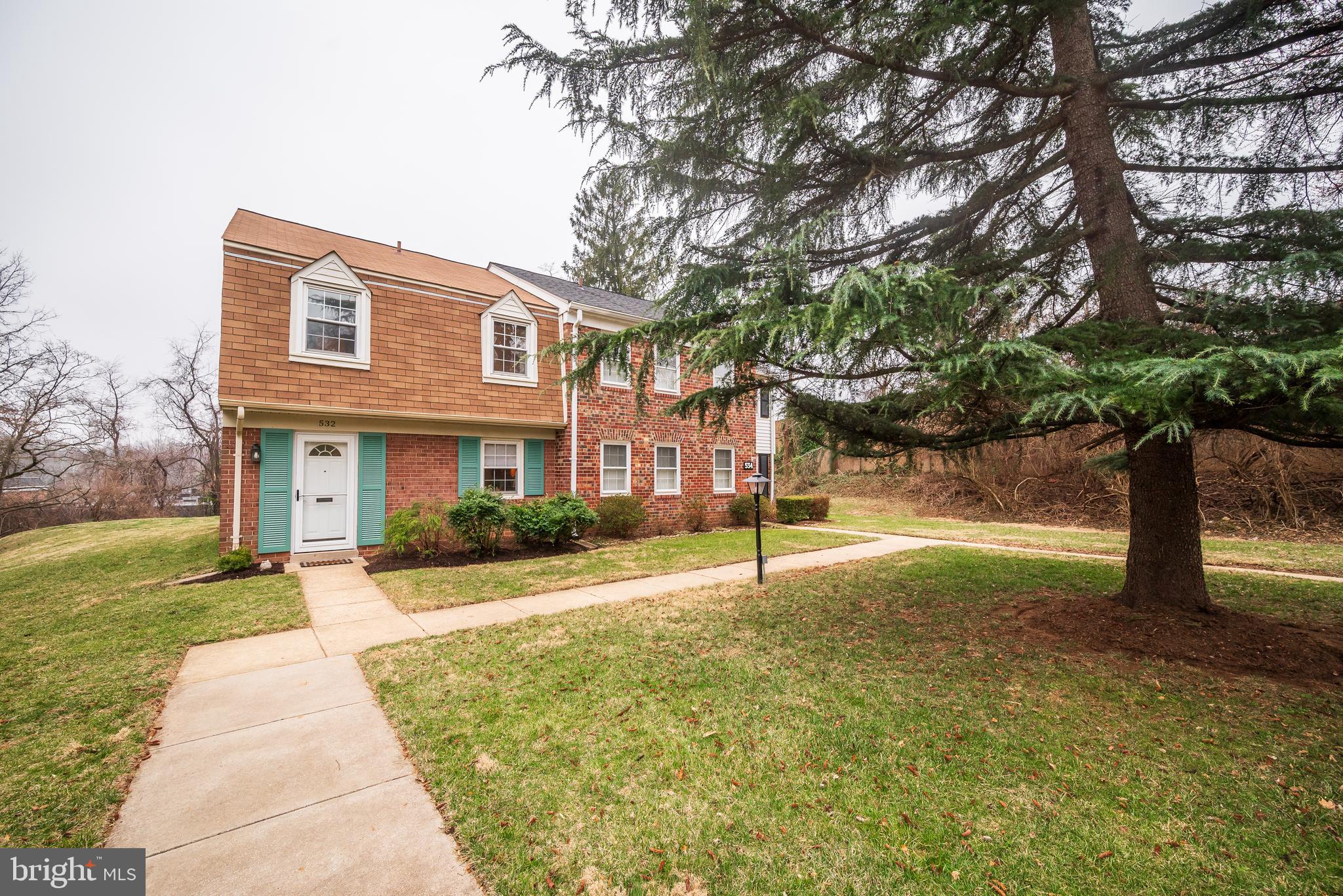 REGENT SQUARE - Residential