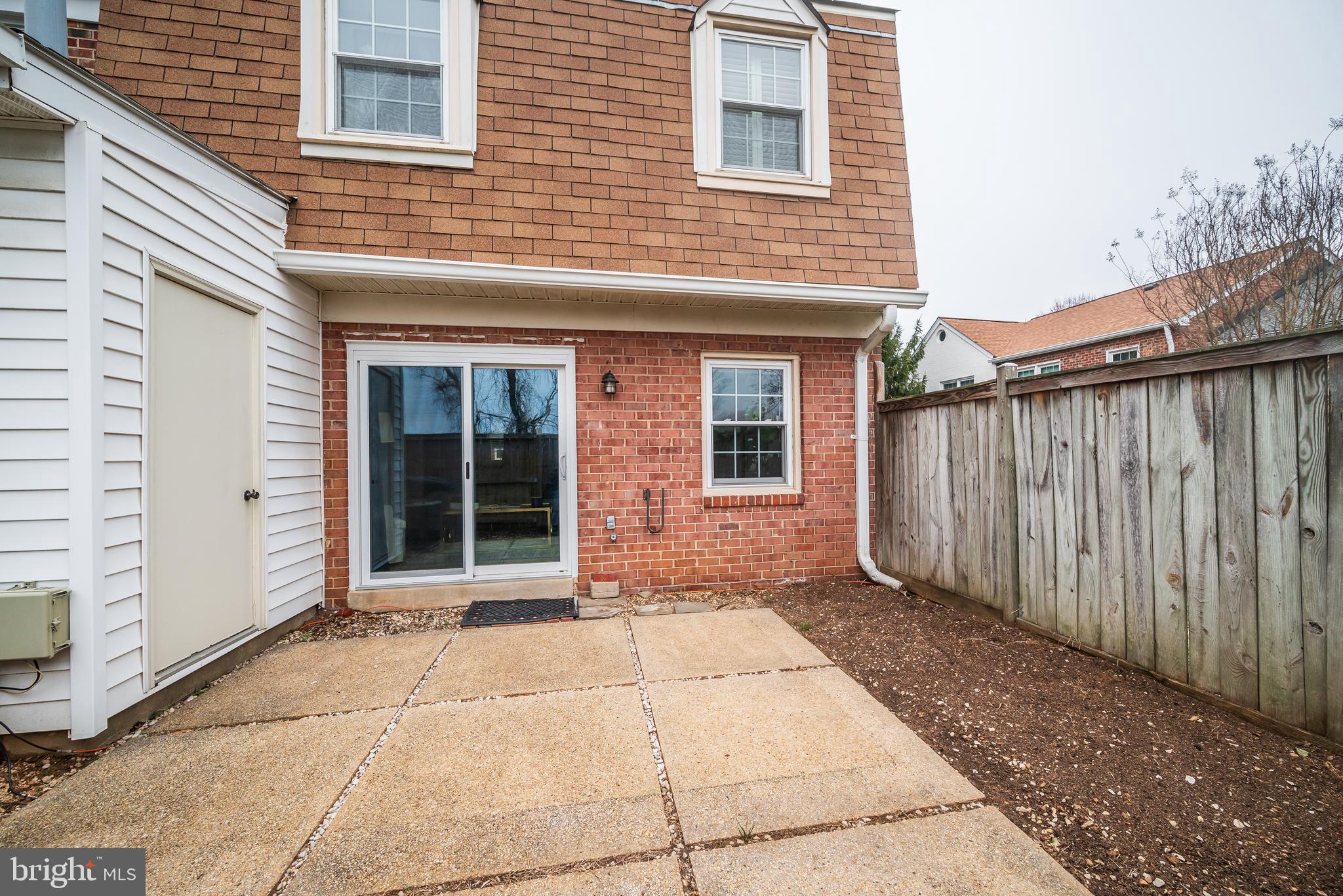 REGENT SQUARE - Residential