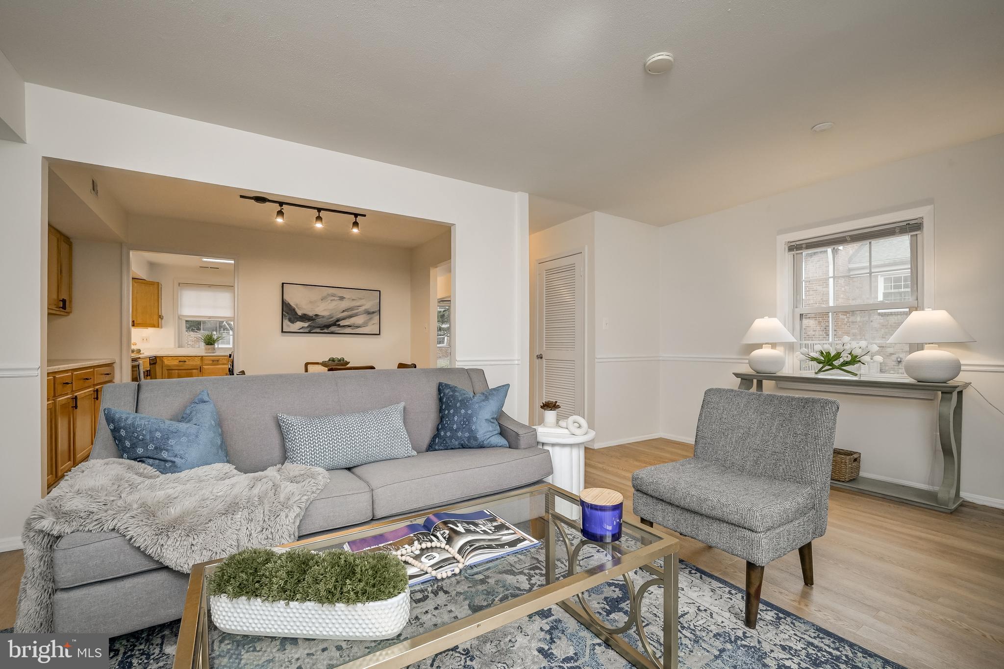 REGENT SQUARE - Residential